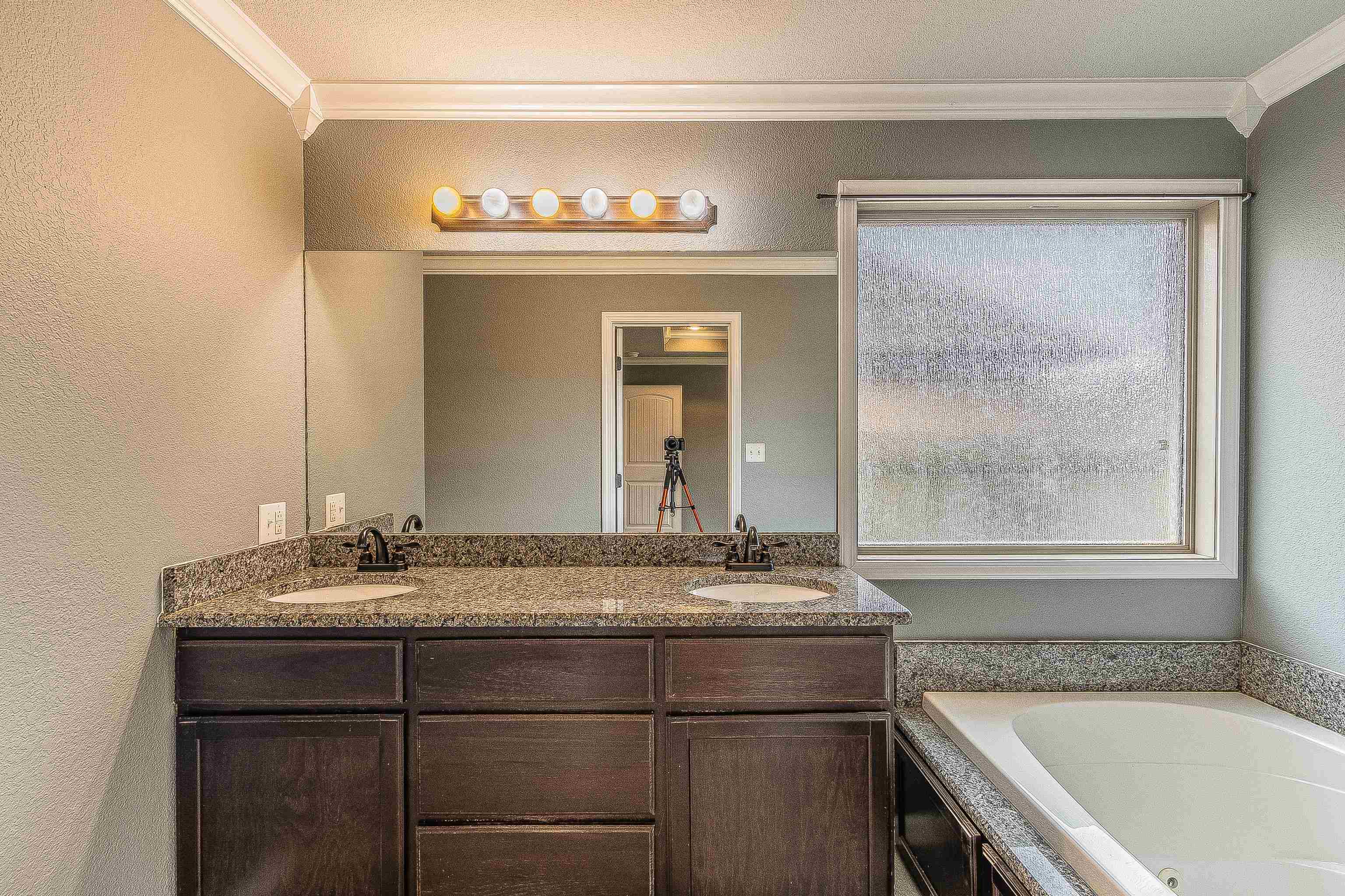 1102 Garrison  Paragould, AR