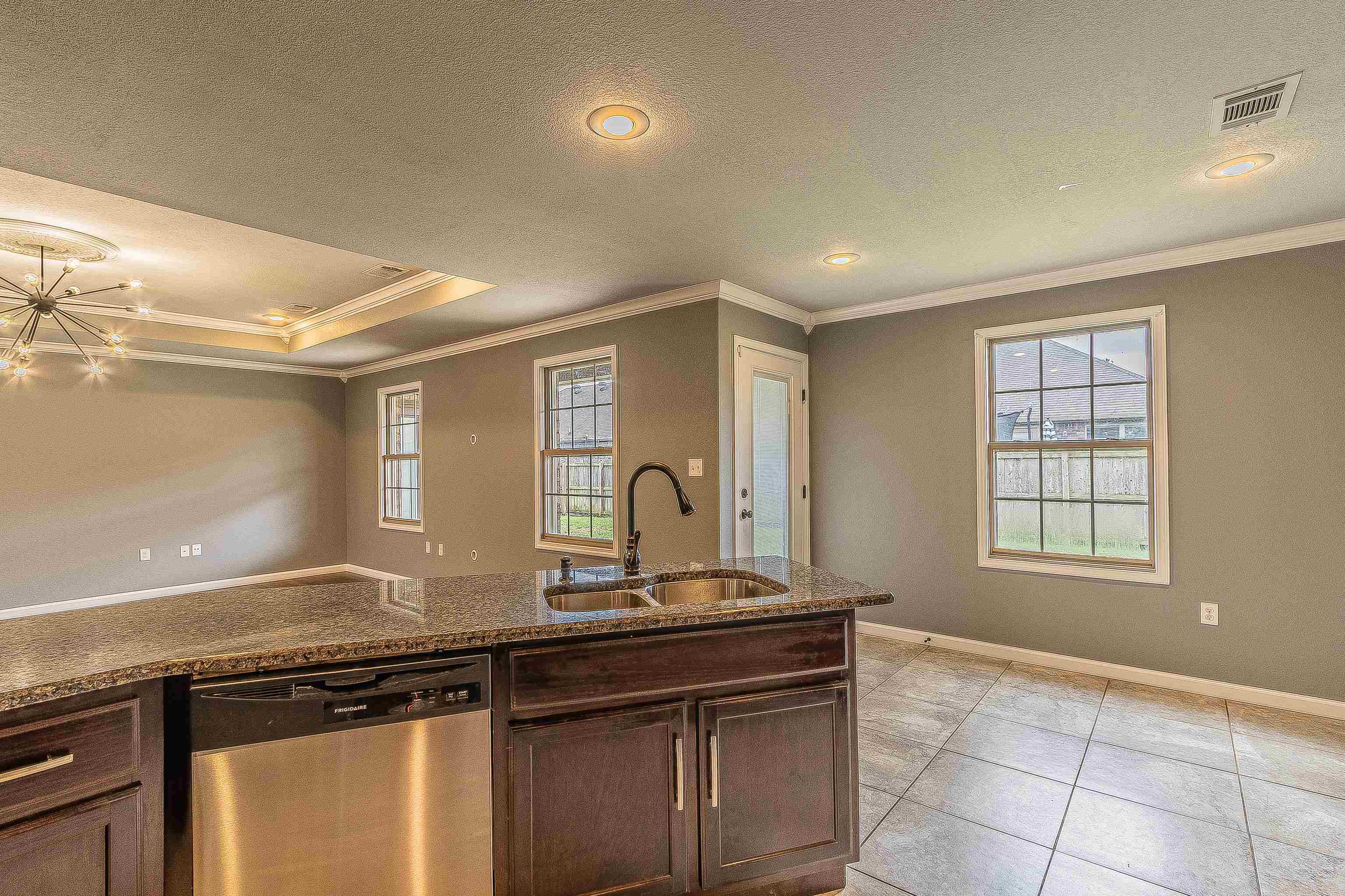 1102 Garrison  Paragould, AR