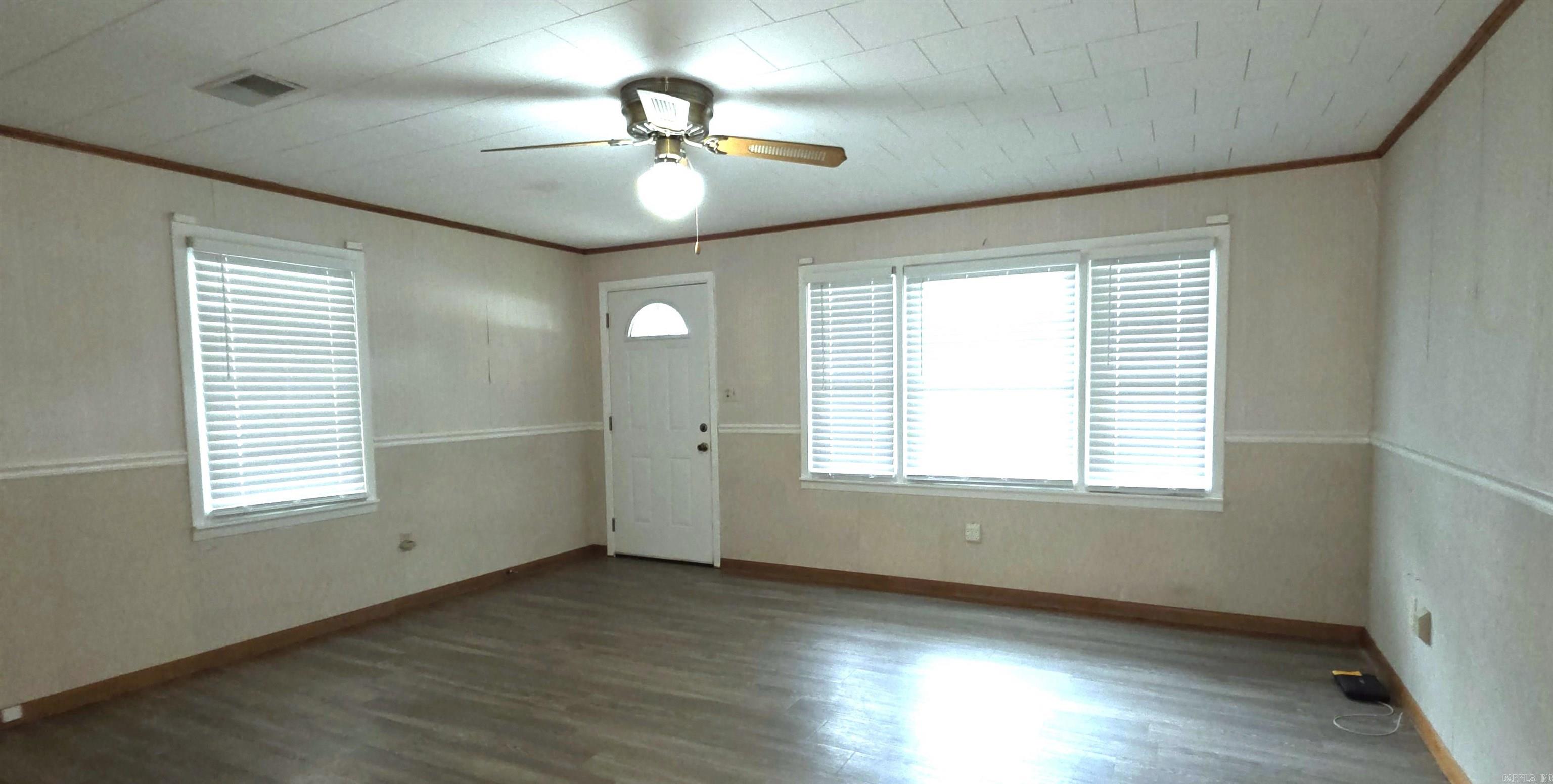 1201 E Court  Paragould, AR
