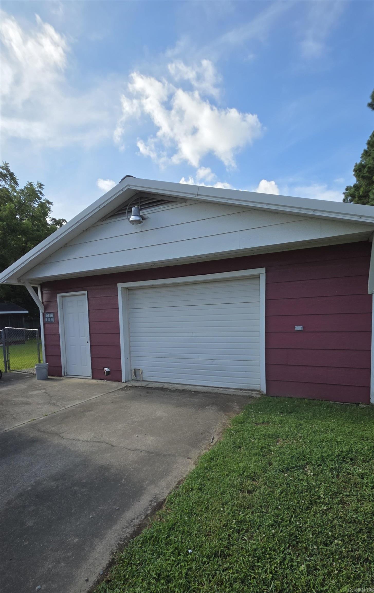 1201 E Court  Paragould, AR