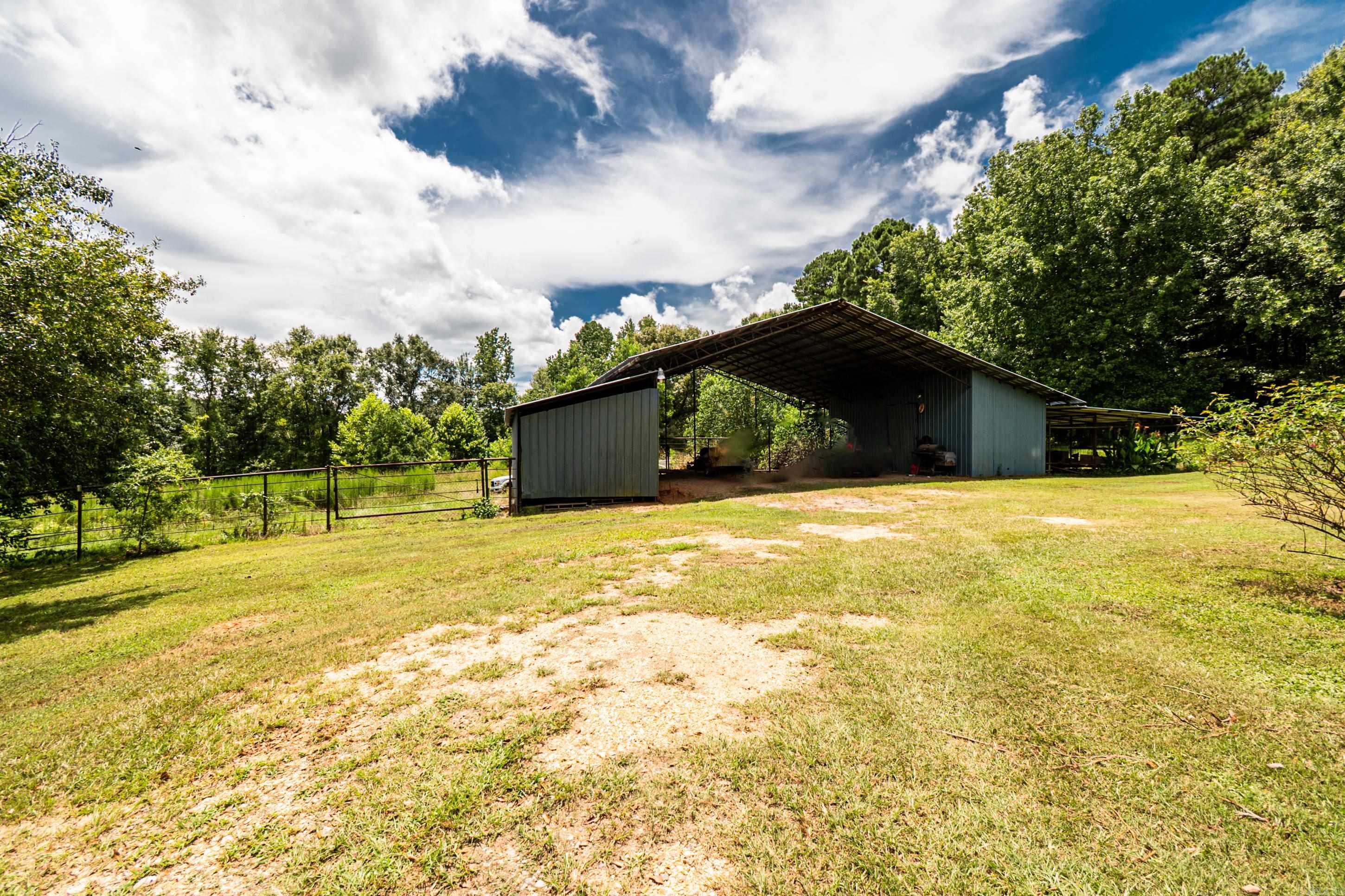 2547 Huttig Highway  Huttig, AR