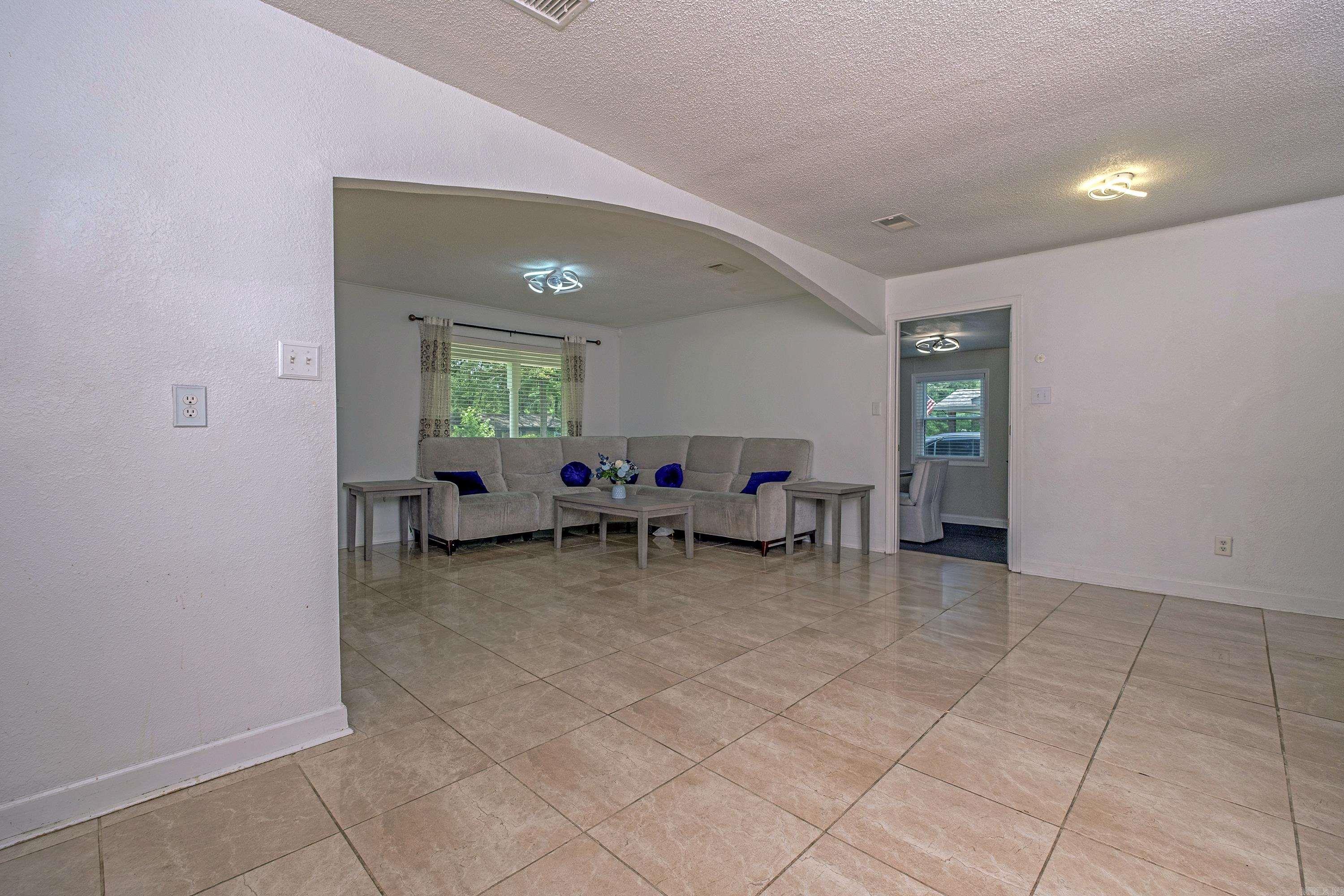 11207 Morningside  Shannon Hills, AR