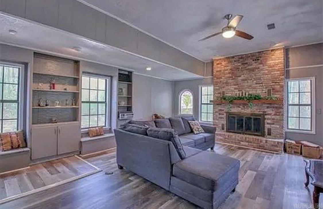 8707 Sulpher Springs  Pine Bluff, AR