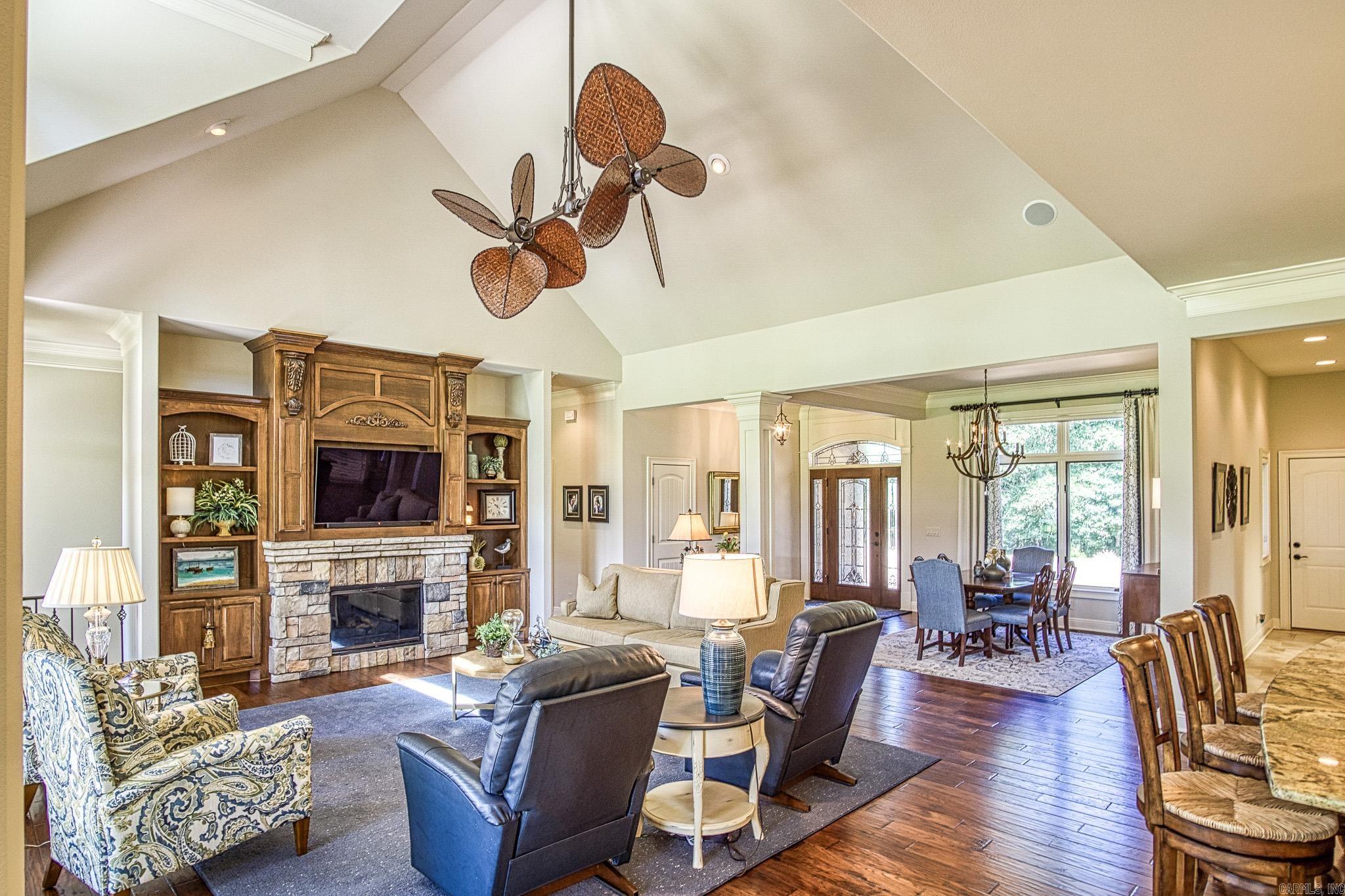 8 Vereda Lane Hot Springs Village, AR 71909