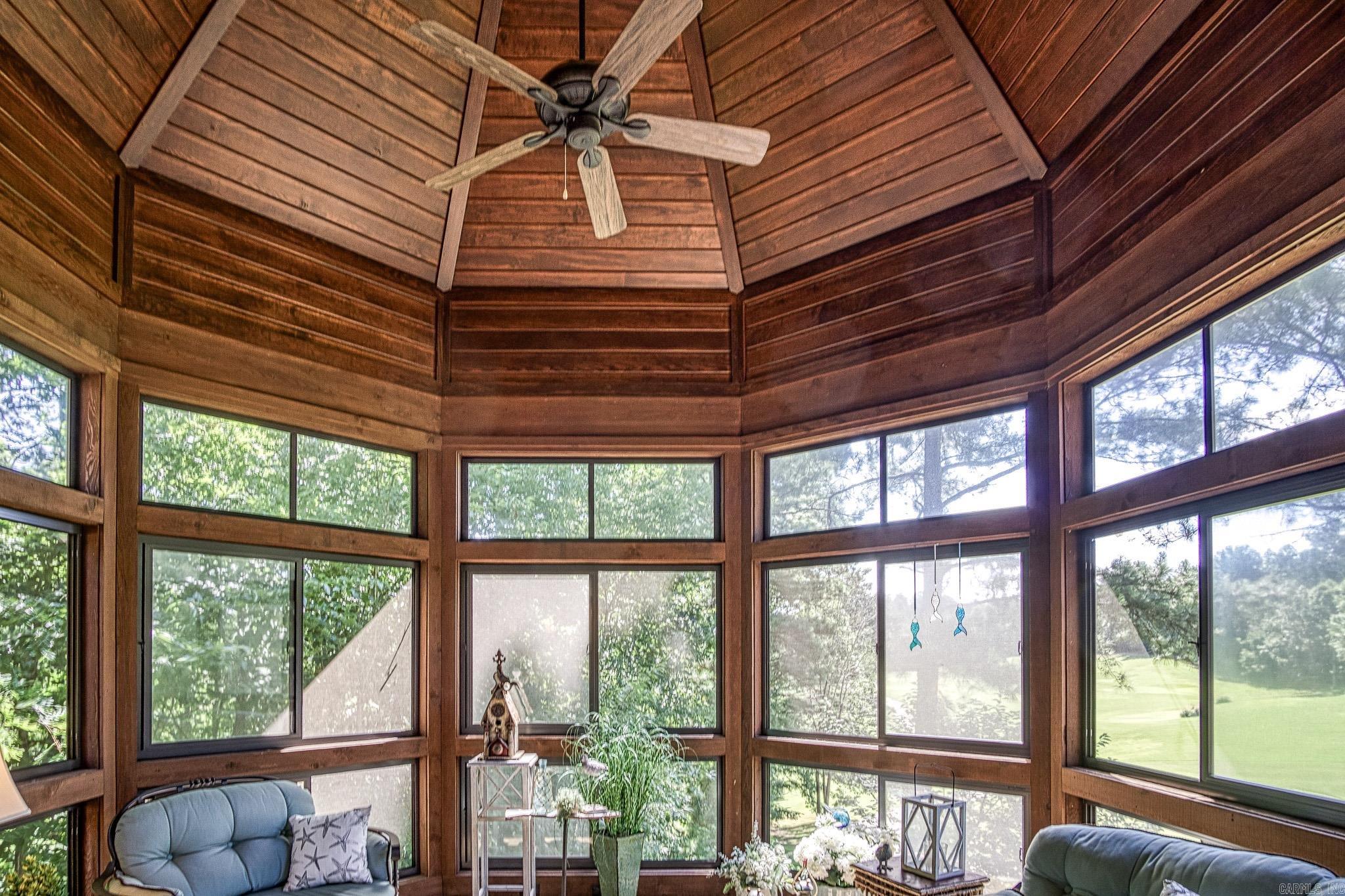 8 Vereda Lane Hot Springs Village, AR 71909