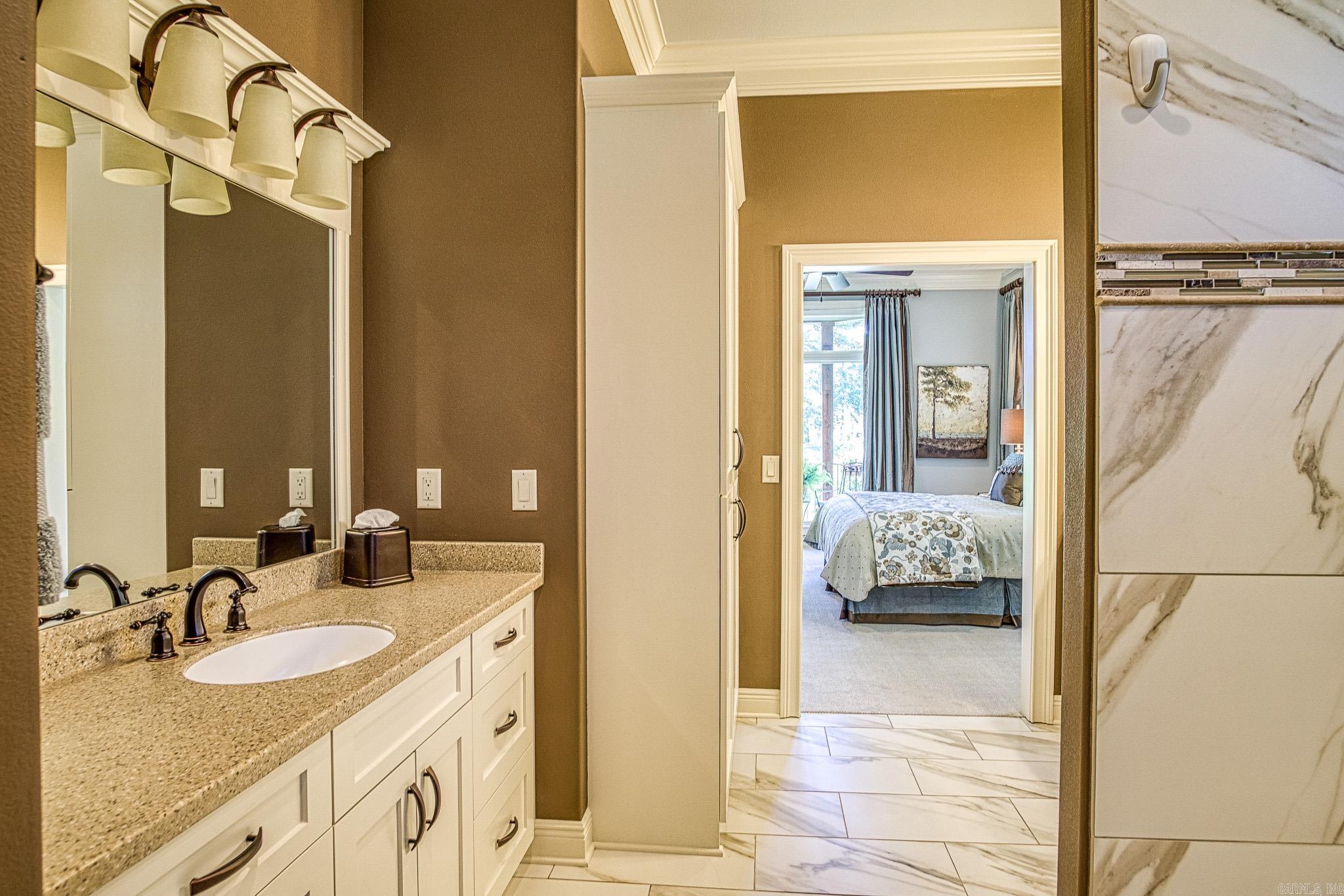 8 Vereda Lane Hot Springs Village, AR 71909