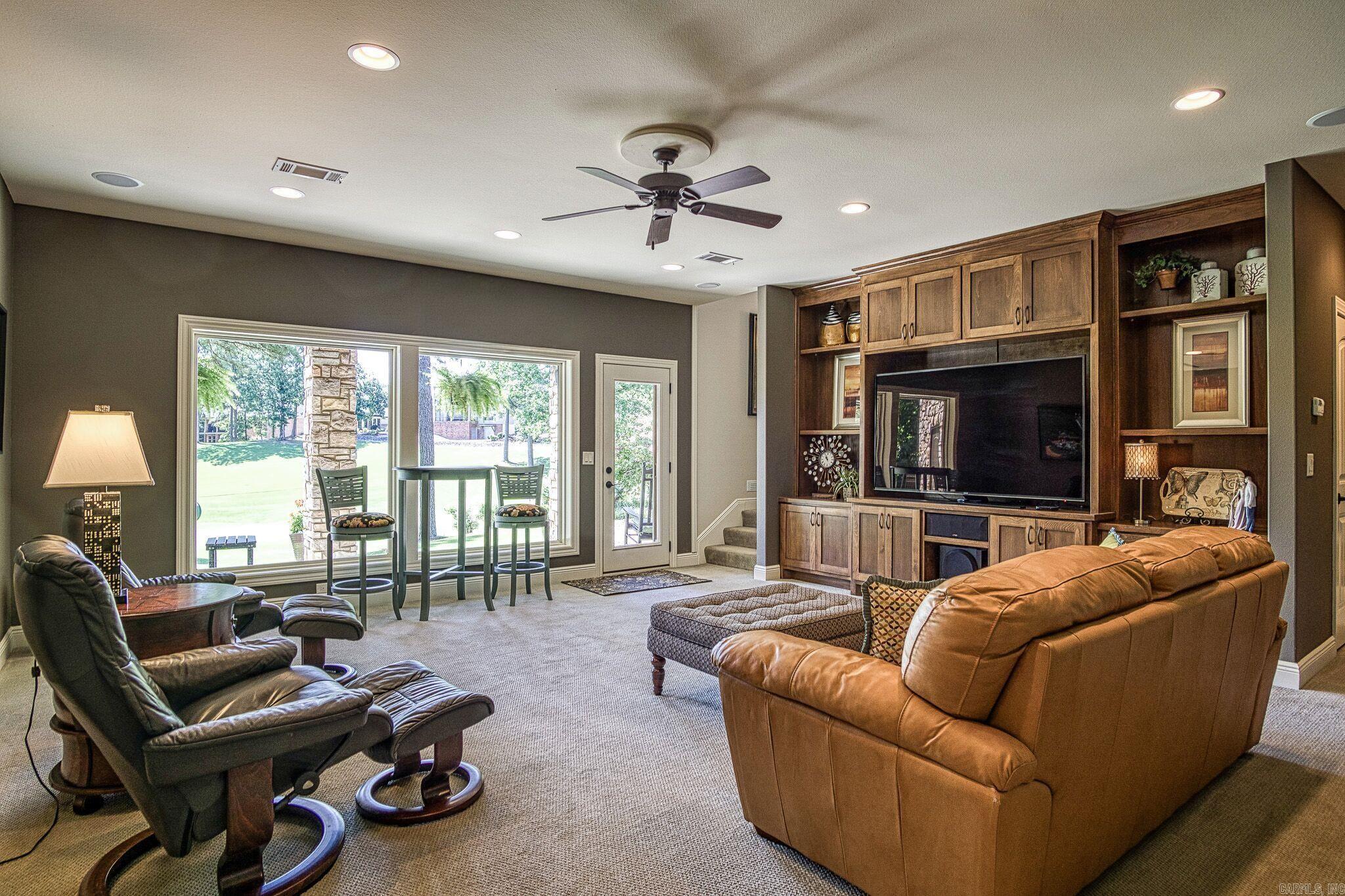 8 Vereda Lane Hot Springs Village, AR 71909