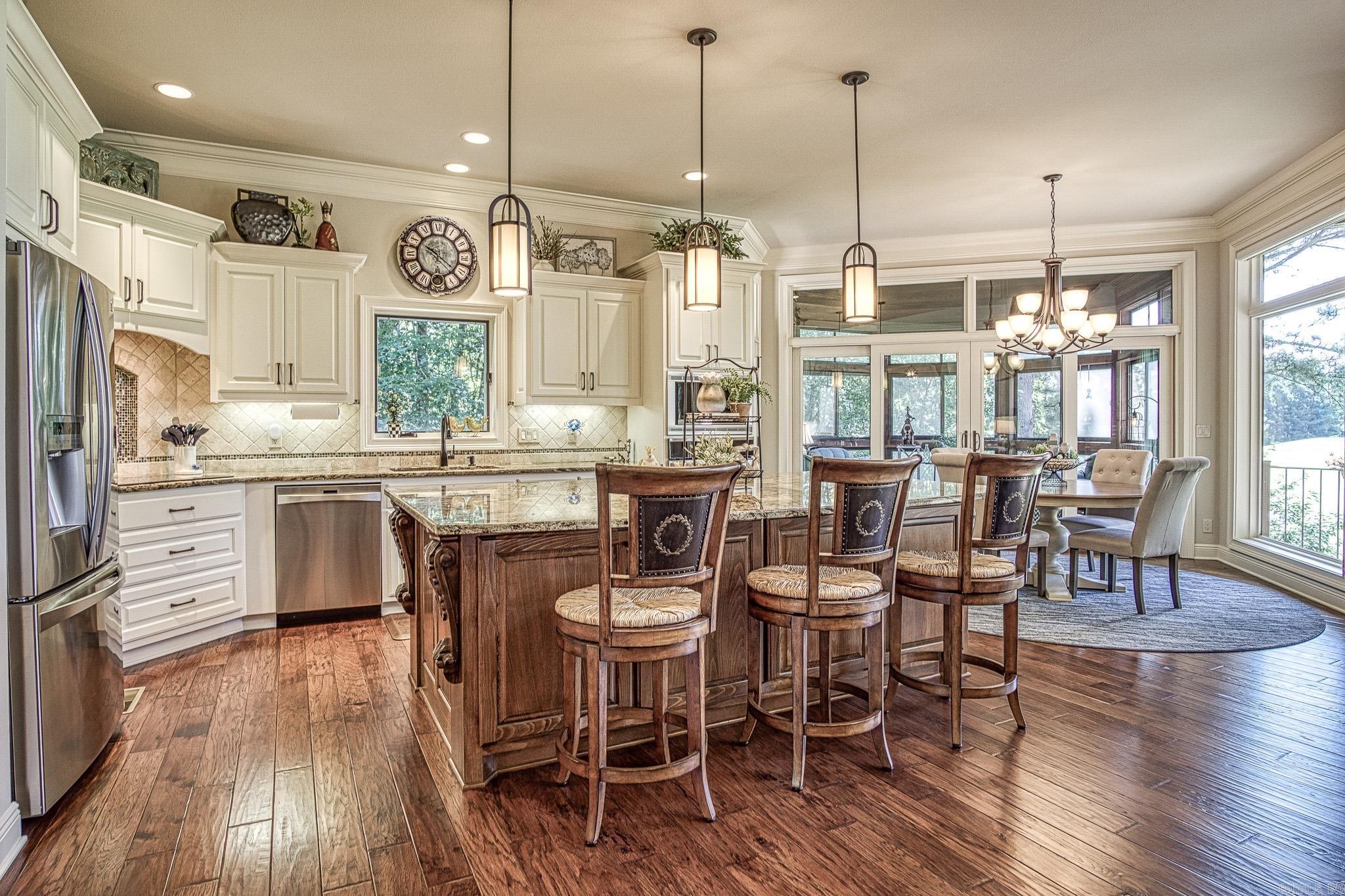 8 Vereda Lane Hot Springs Village, AR 71909