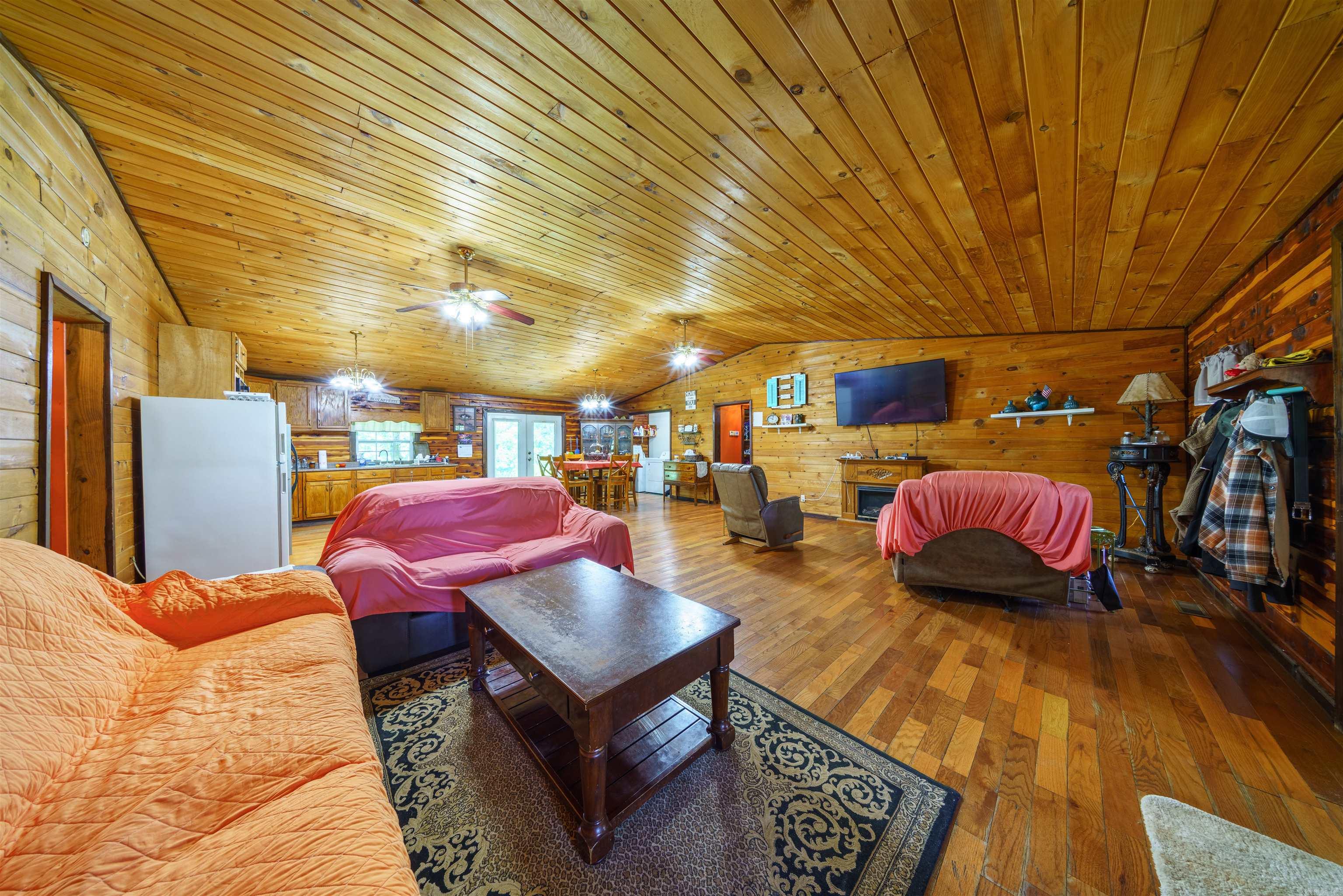 29 Bunch Ln  Cave City, AR