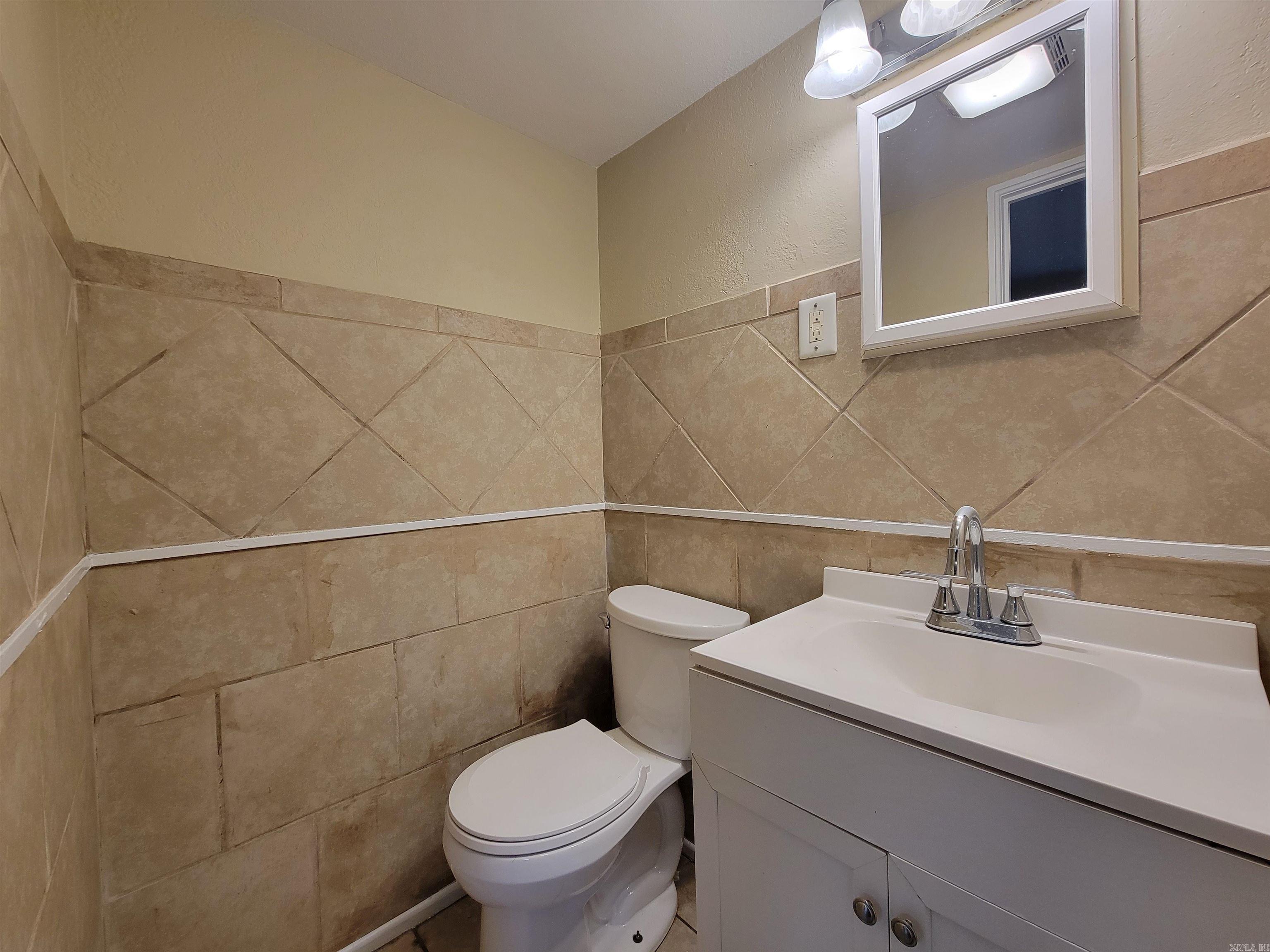 27 Westmont Cir  Little Rock, AR
