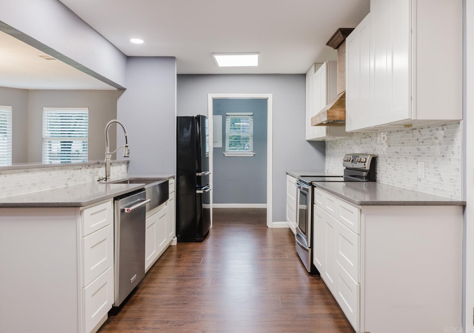 2412 Denise  Benton, AR