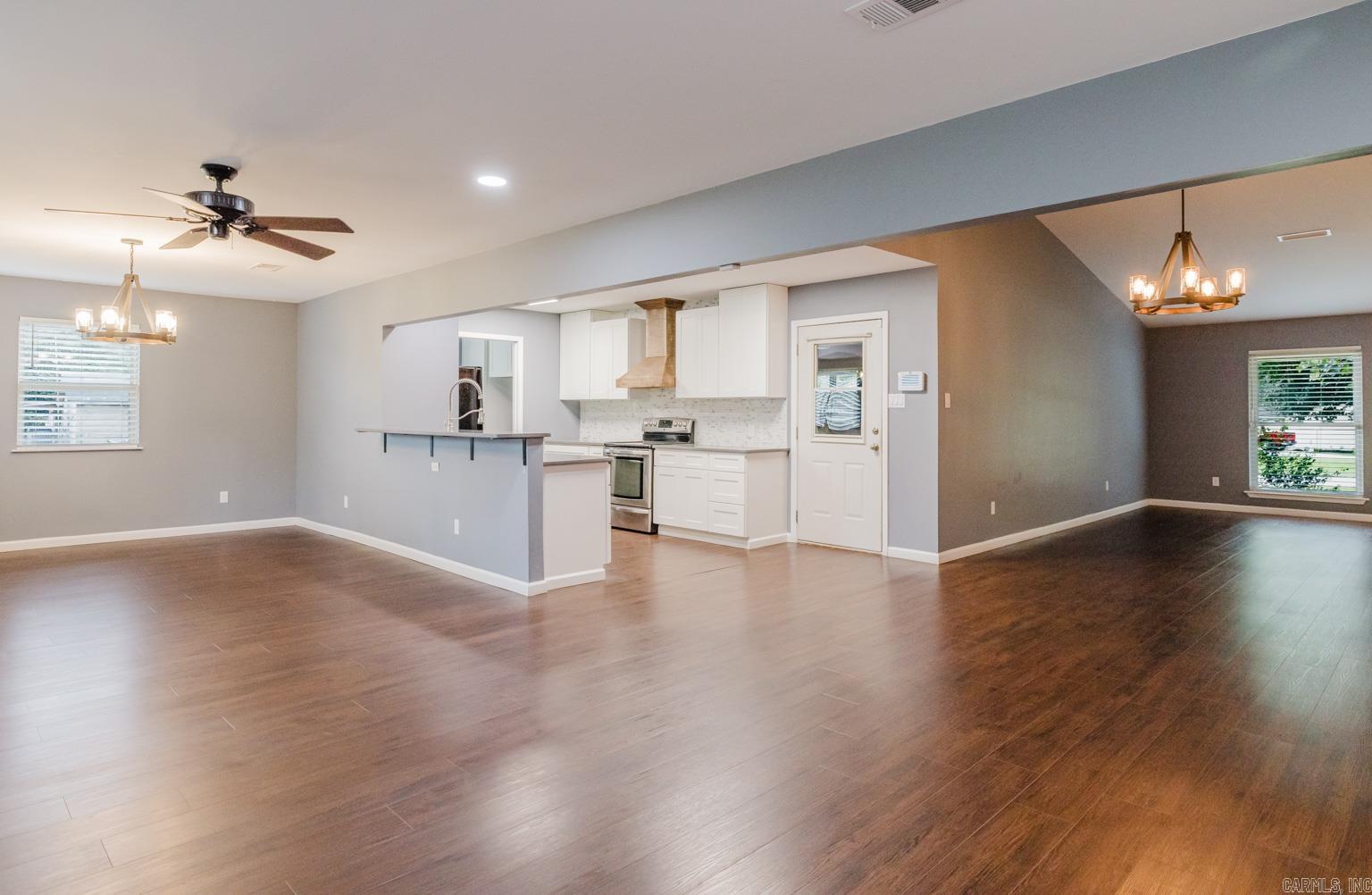 2412 Denise  Benton, AR