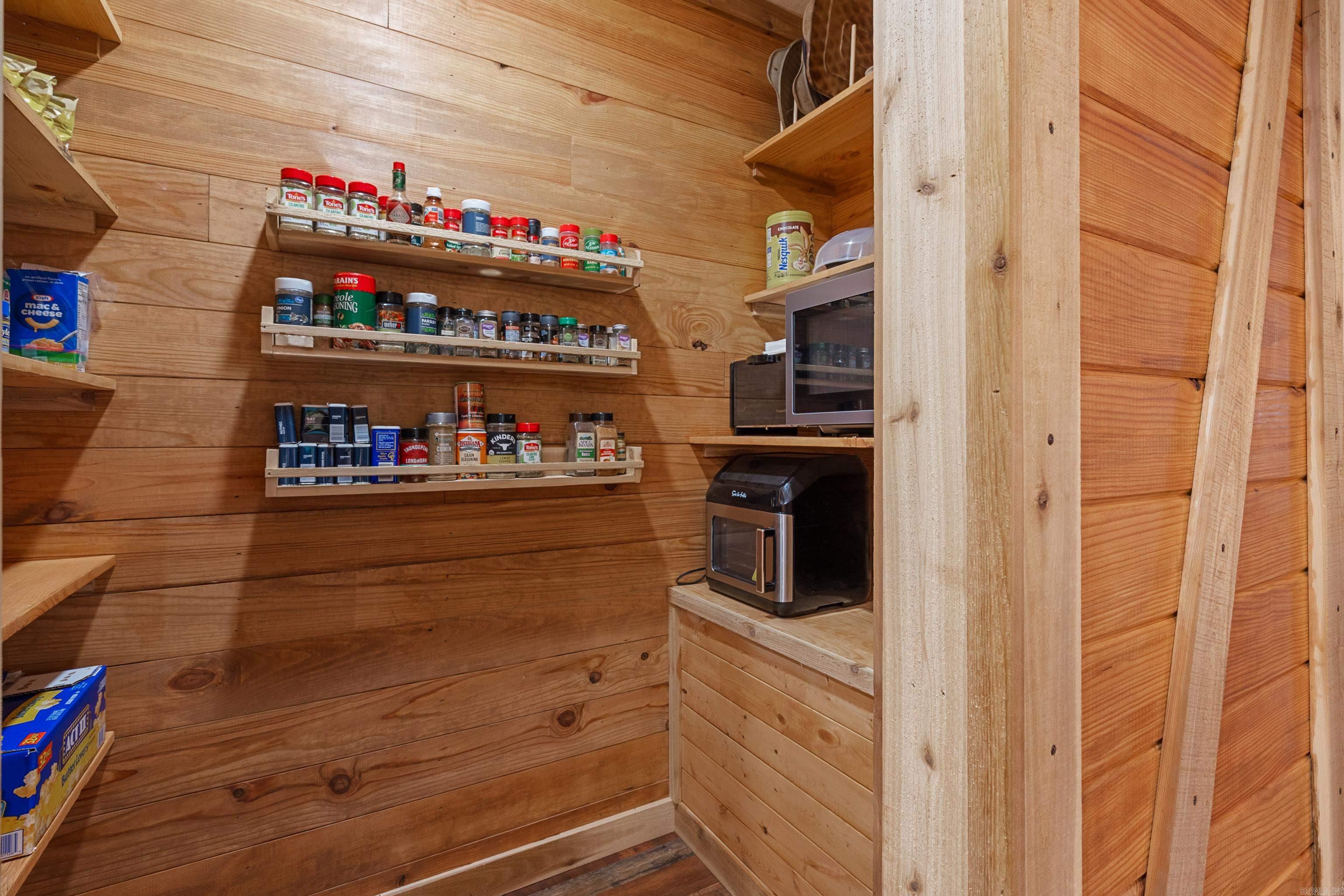 539 Charlie Stover  Royal, AR