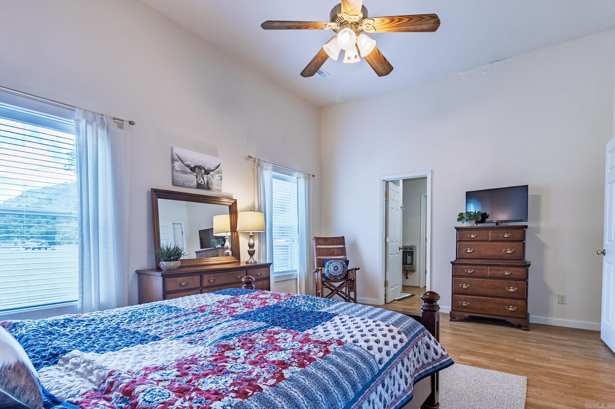 2617 Shipps Drive Norfork, AR 72658