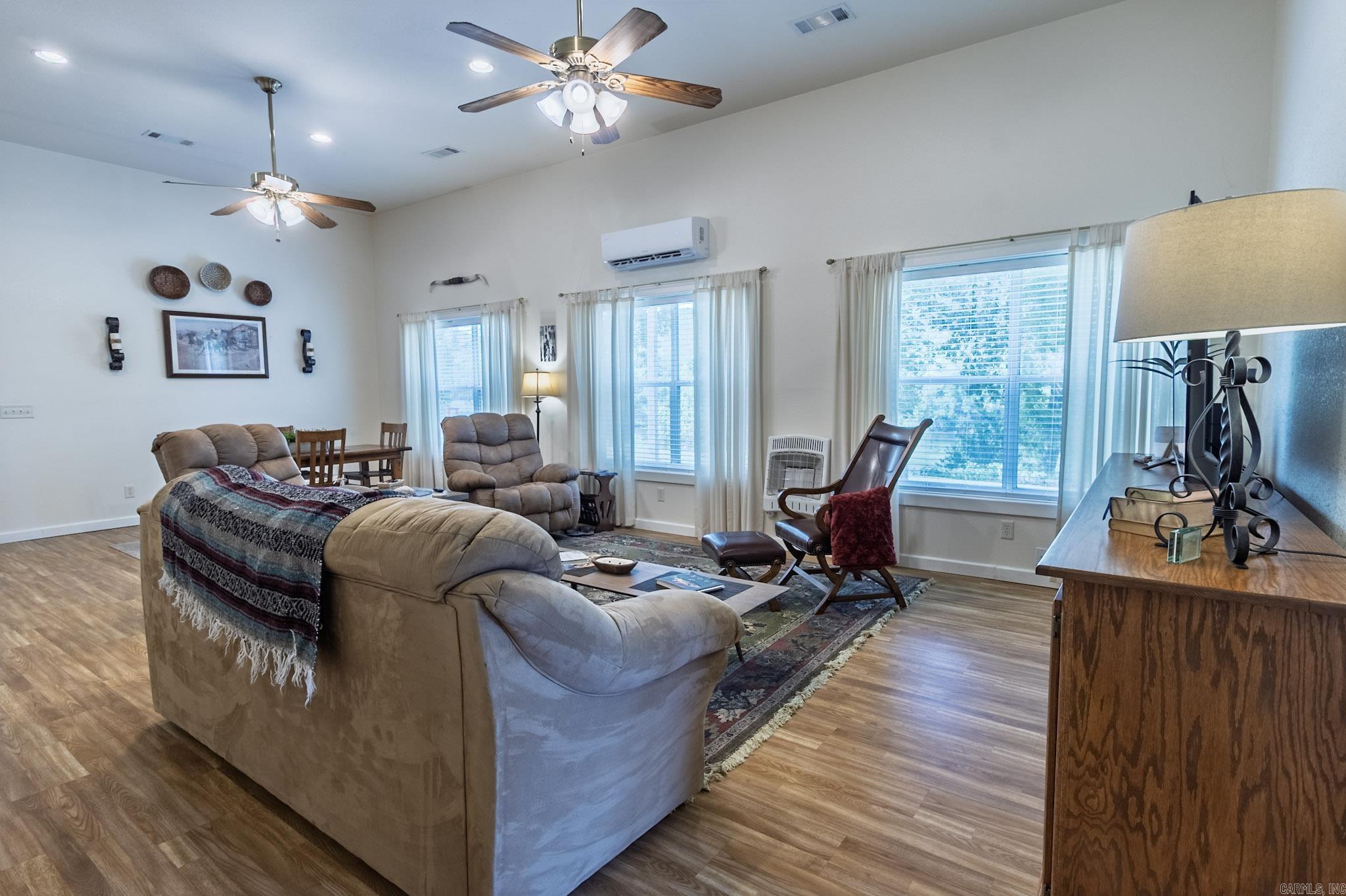 2617 Shipps Drive Norfork, AR 72658