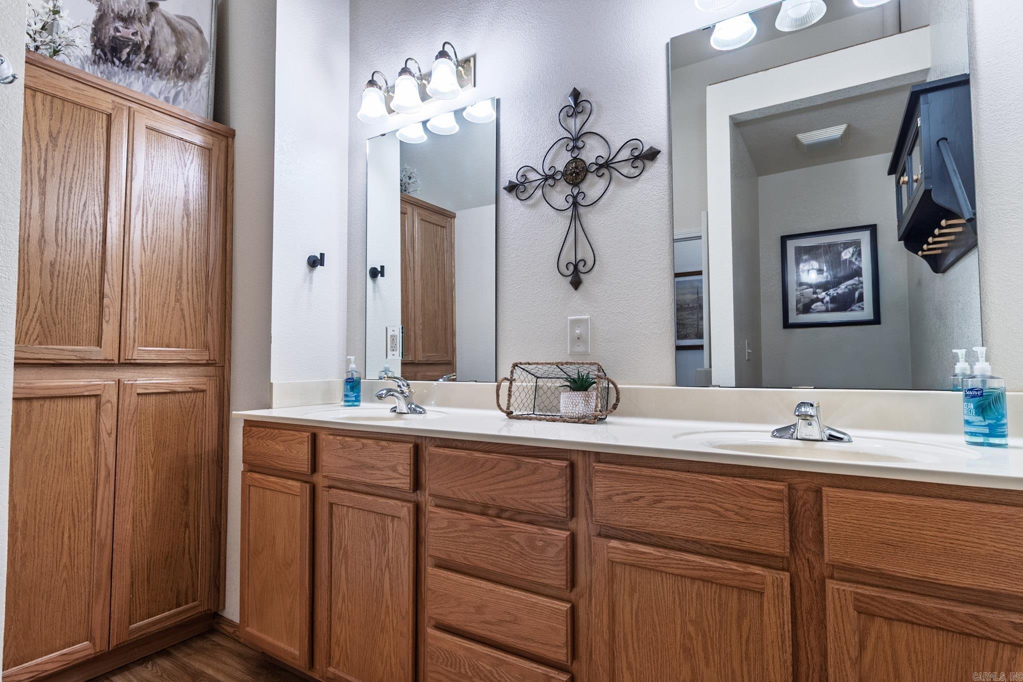 2617 Shipps Drive Norfork, AR 72658