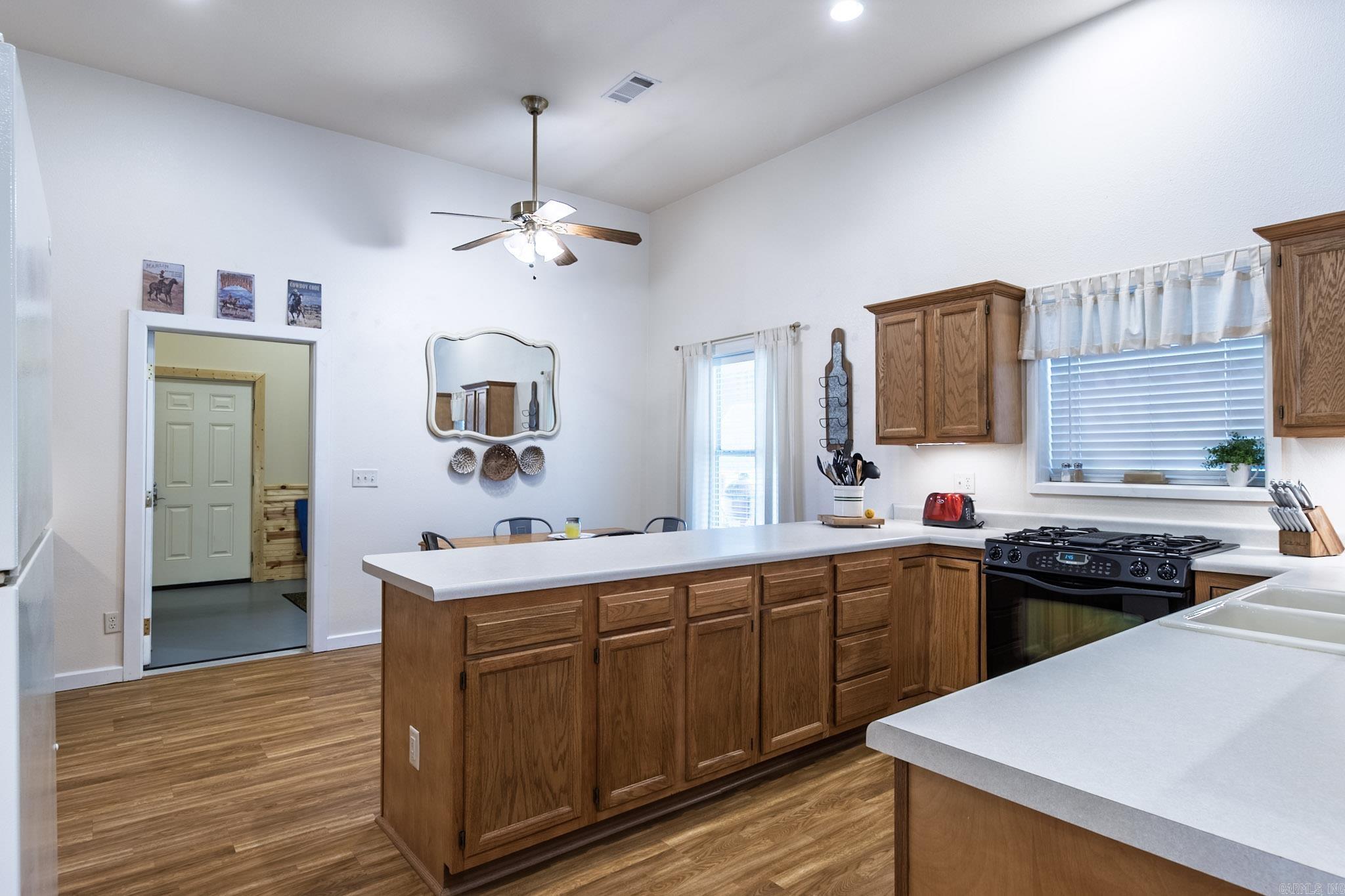 2617 Shipps Drive Norfork, AR 72658