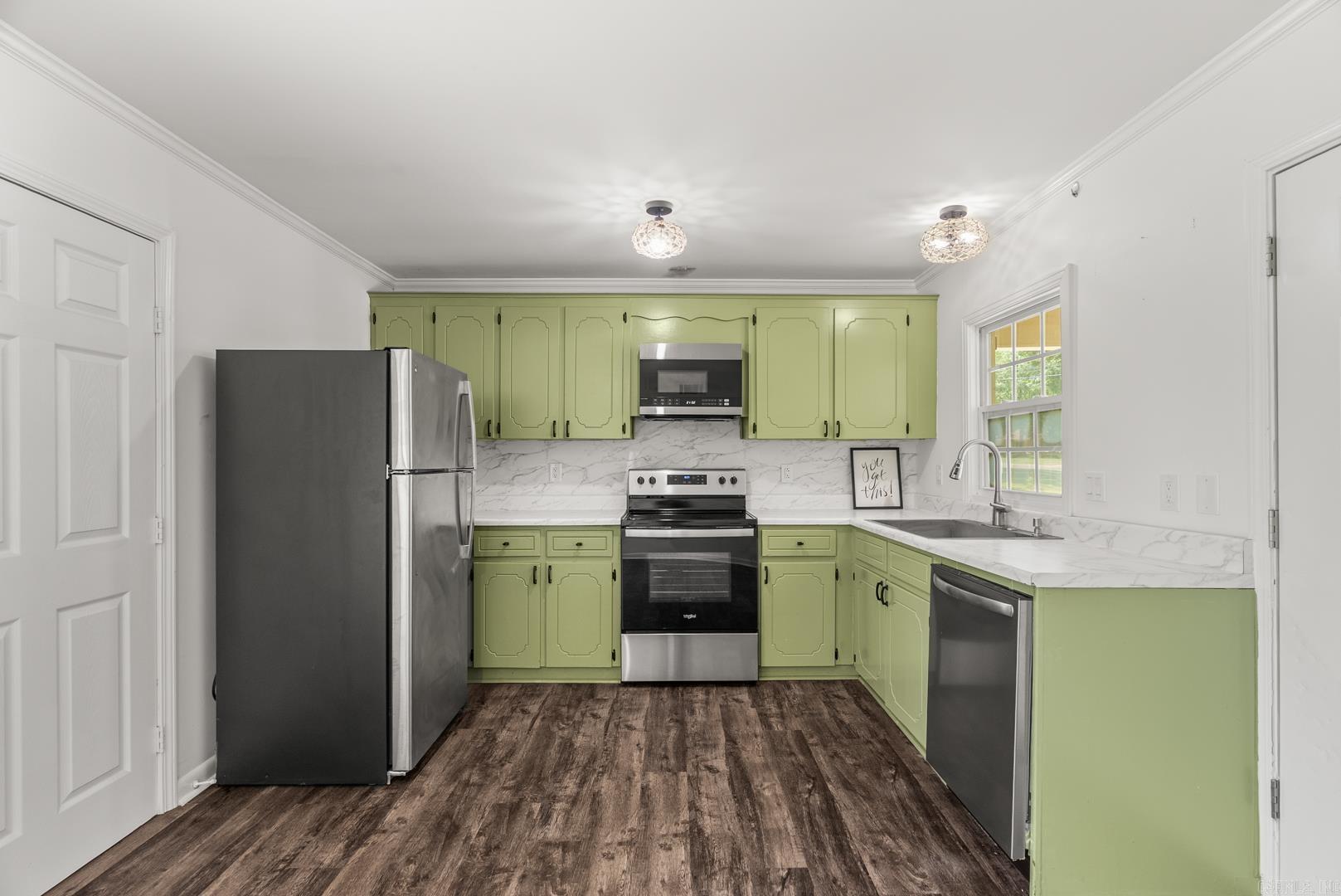 907 Trammel  Sherwood, AR