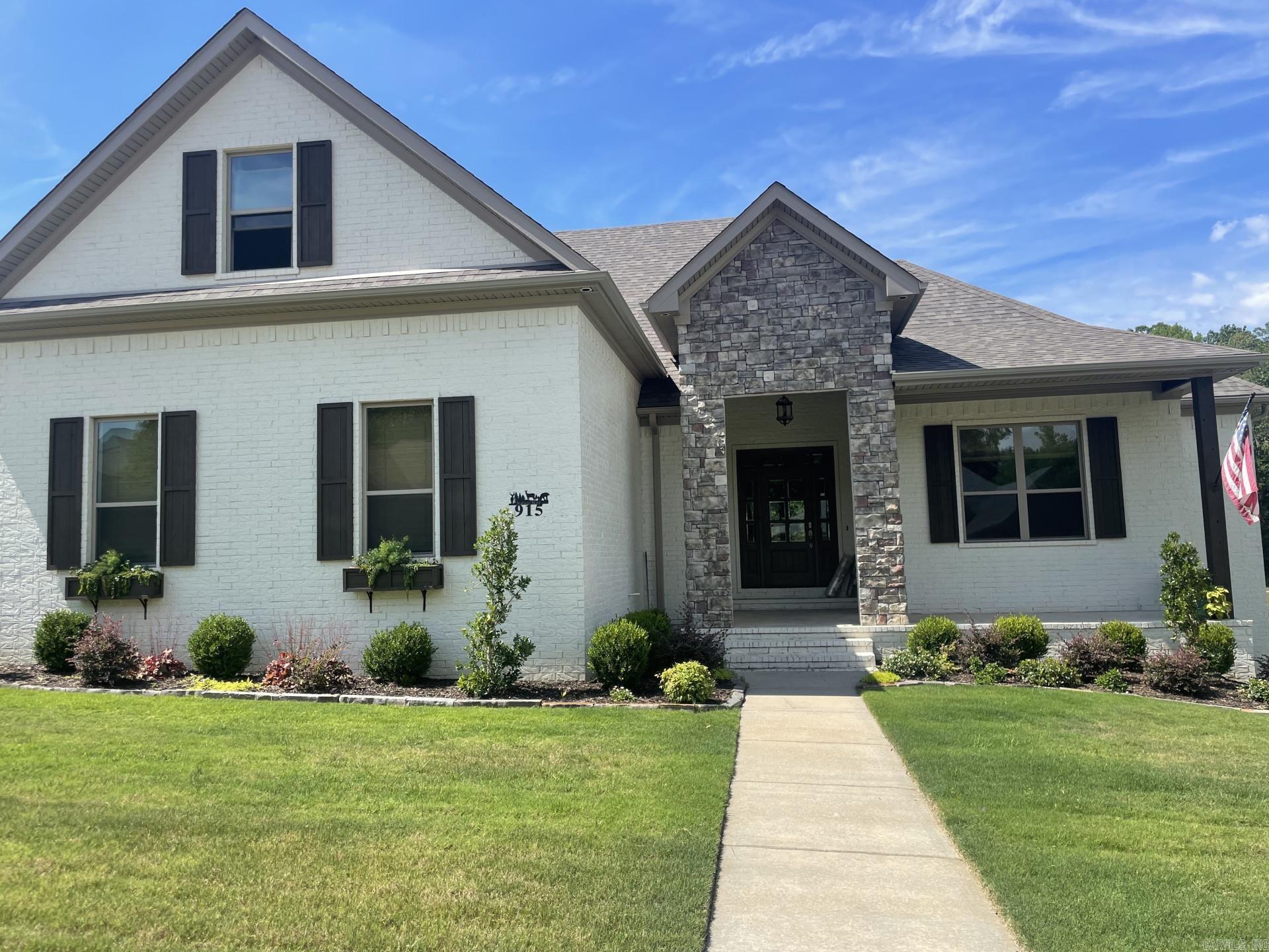 915 Nature Way  Benton, AR