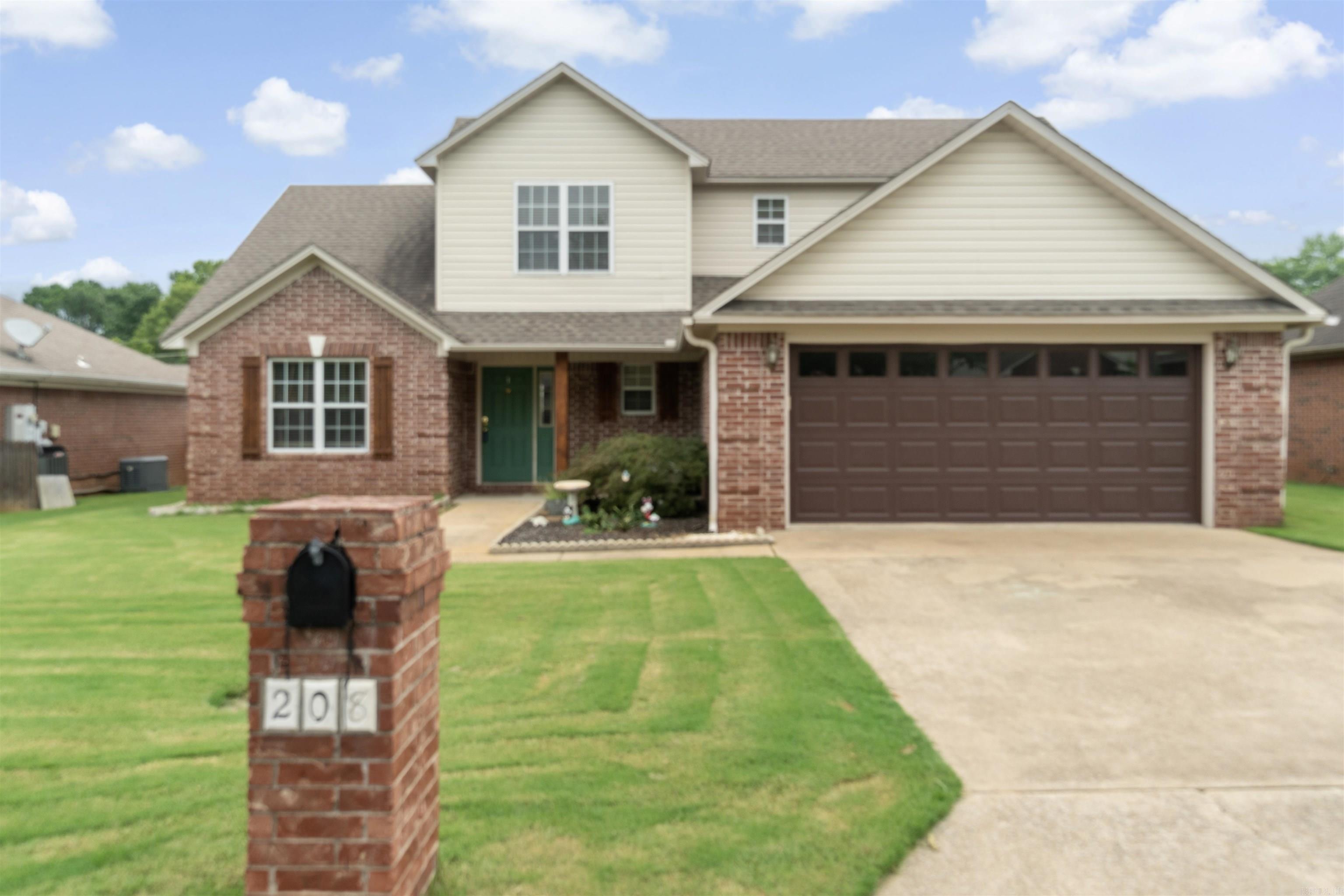208 Crain Drive  Searcy, AR