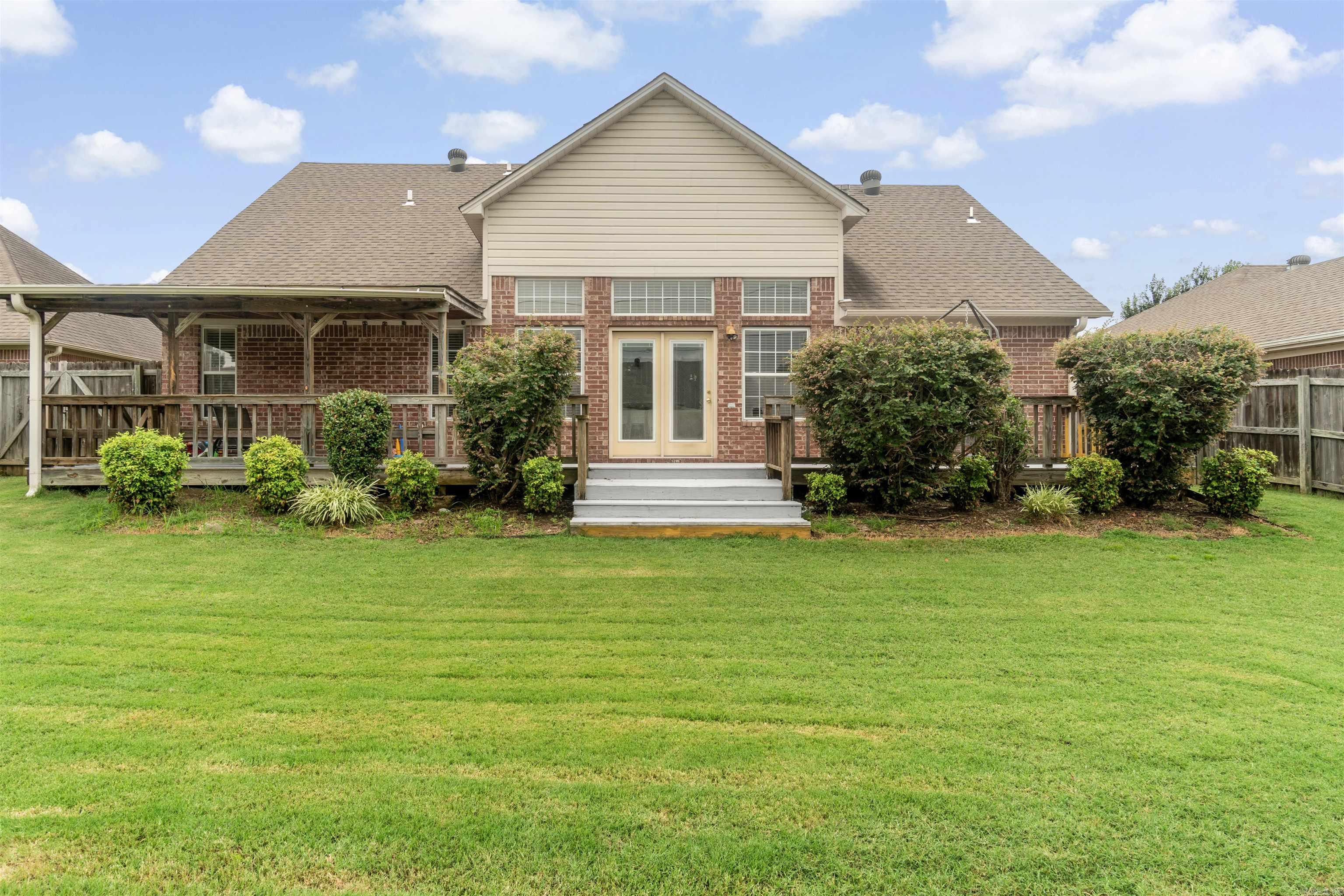 208 Crain Drive  Searcy, AR