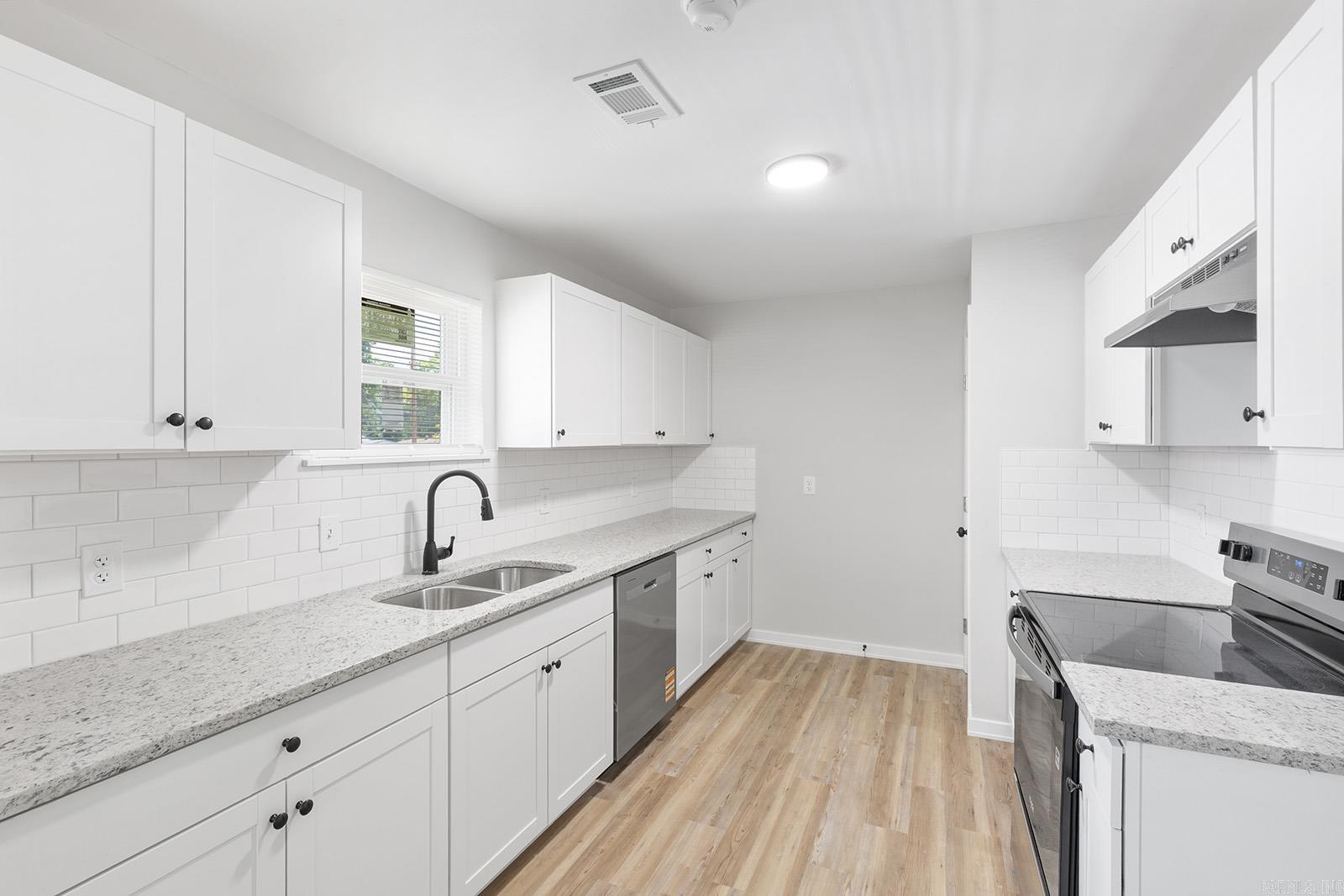 1617 S Valentine  Little Rock, AR