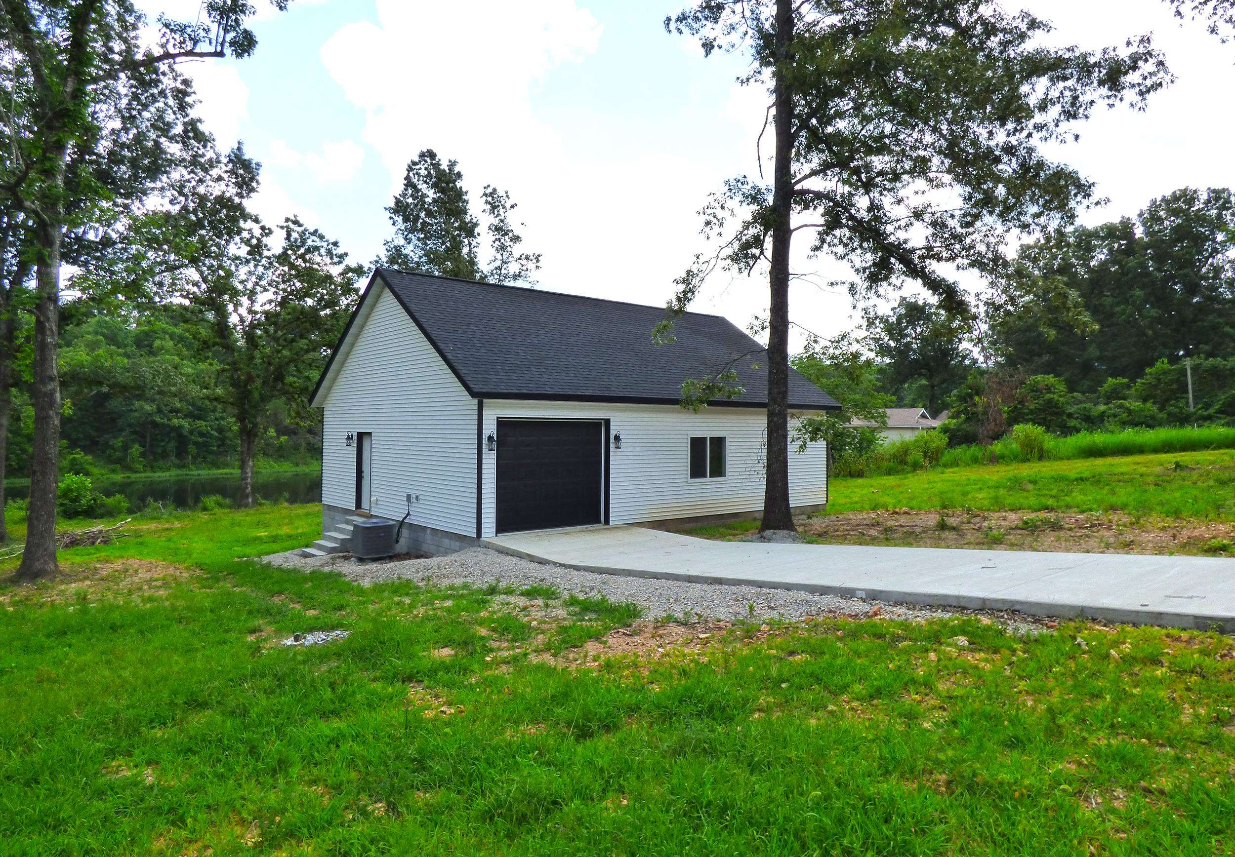 16 Oniatara Lane Cherokee Village, AR 72529