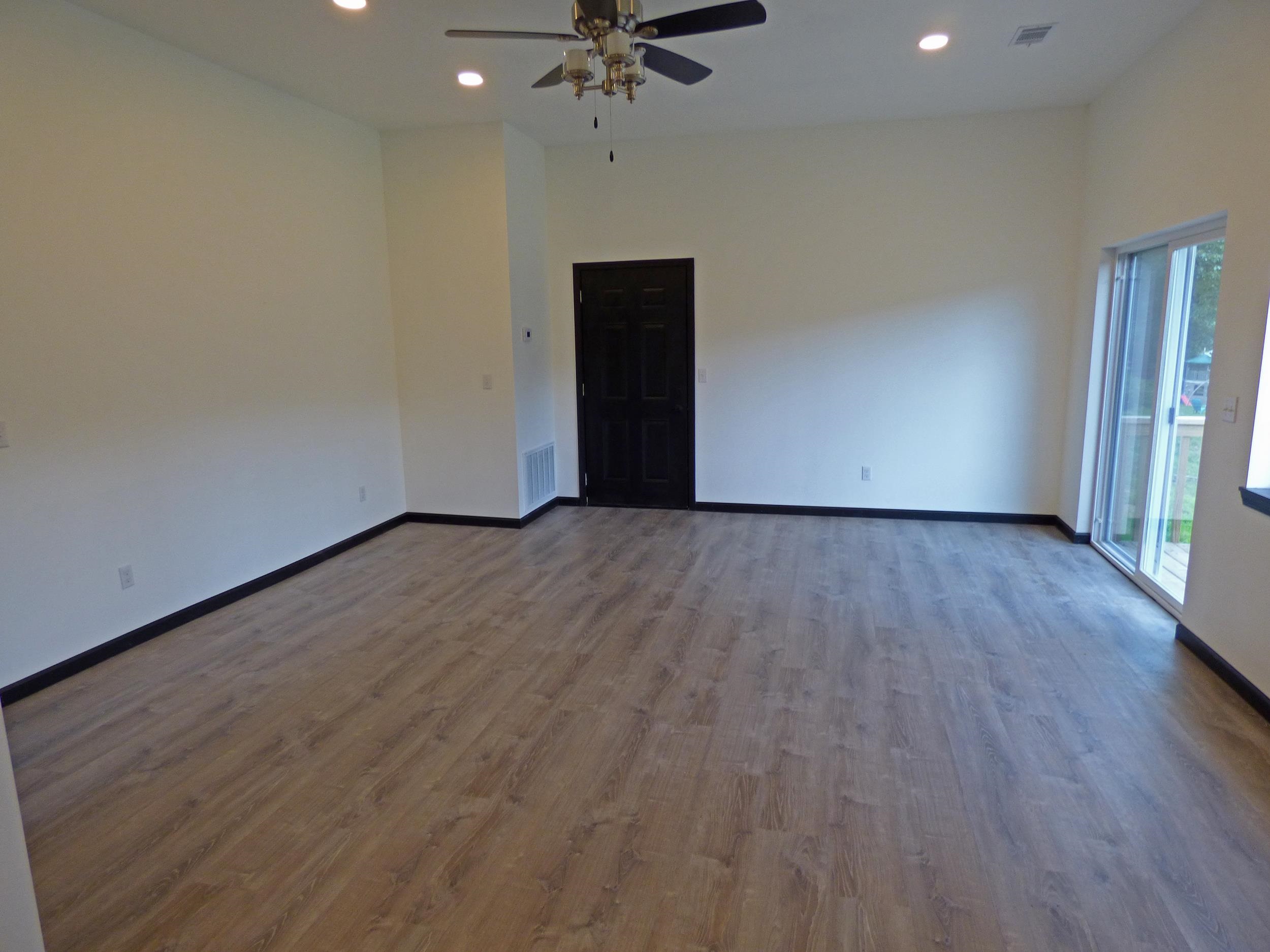 16 Oniatara Lane Cherokee Village, AR 72529