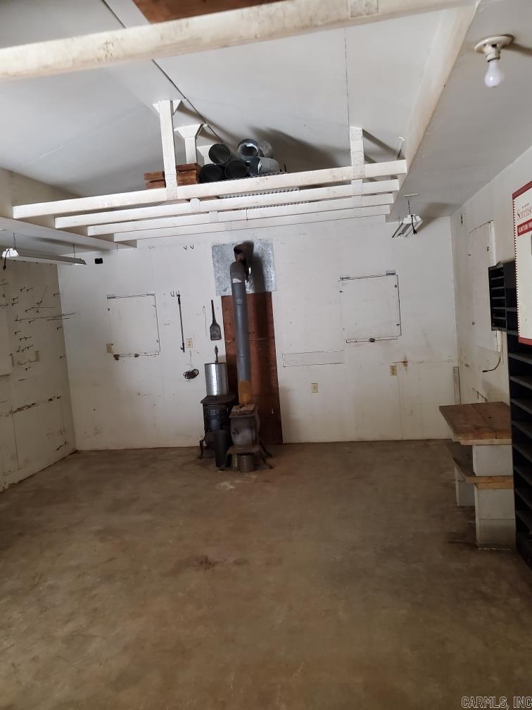 5880 HWY 8 E  Big Fork, AR