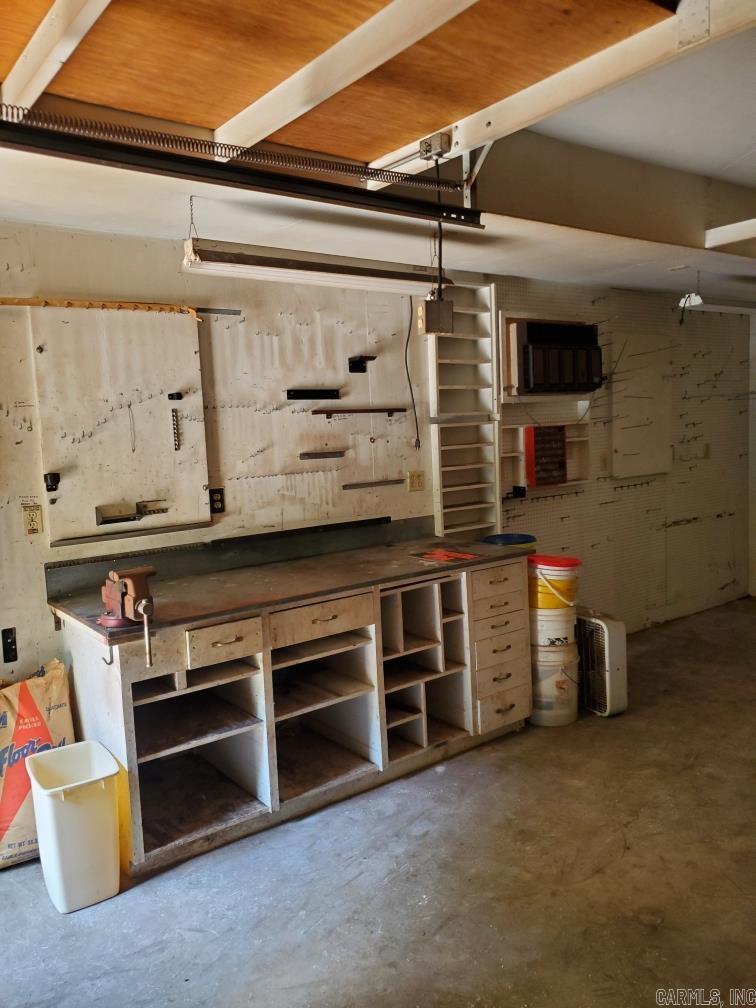 5880 HWY 8 E  Big Fork, AR