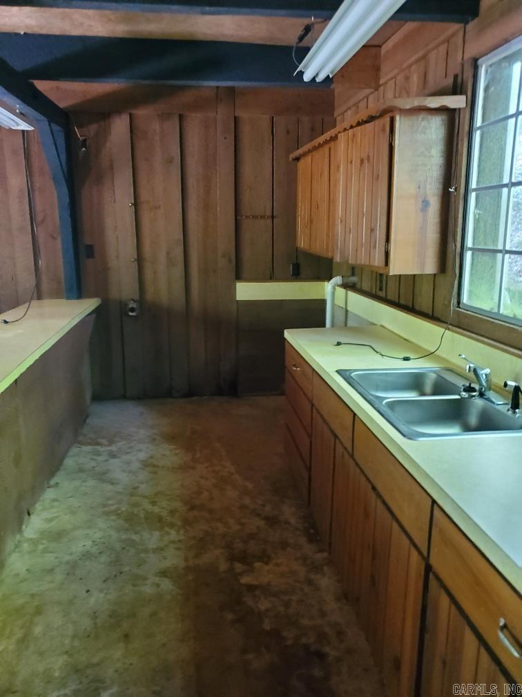 5880 HWY 8 E  Big Fork, AR
