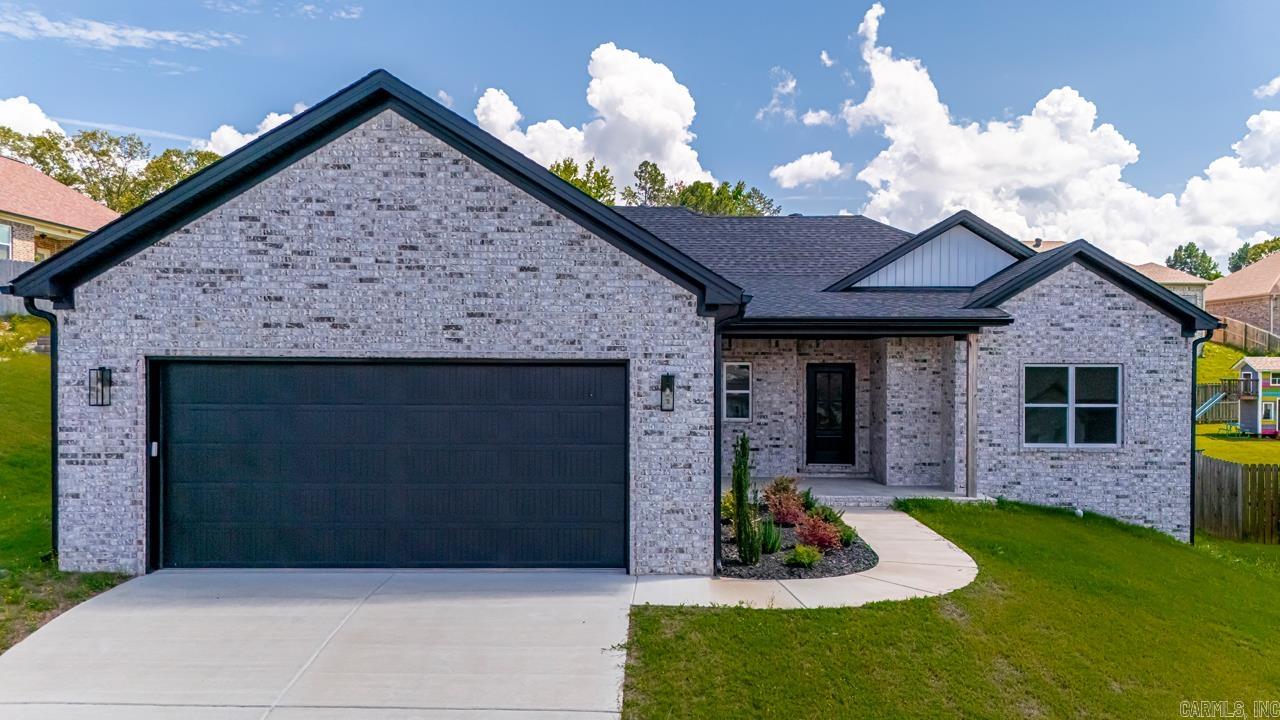 5013 Clover Brook Drive