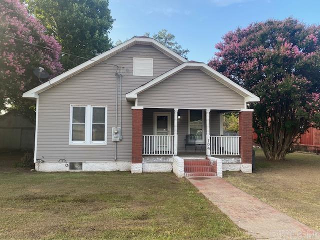 104 MAIN  Almyra, AR