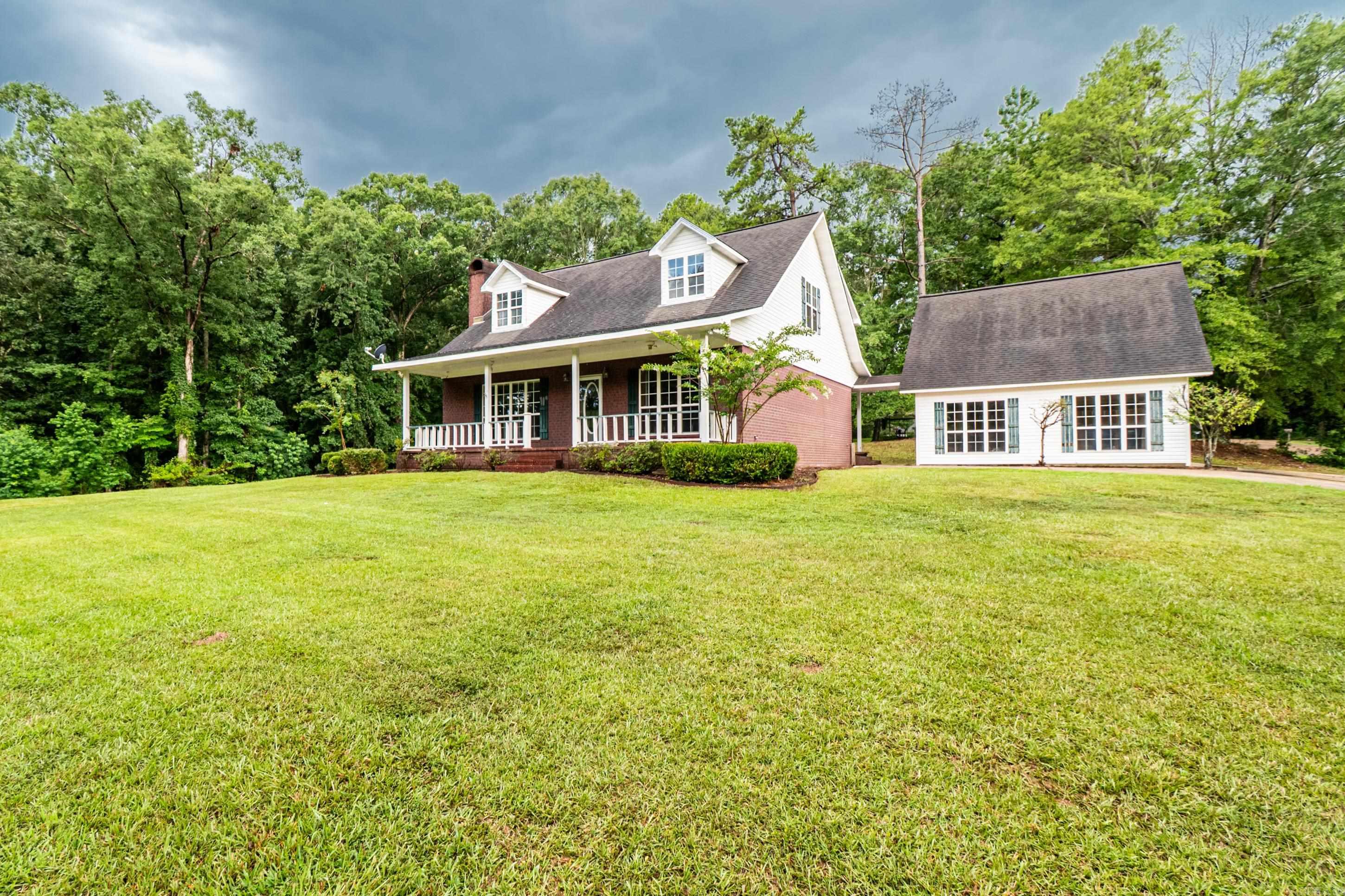 114 Colony East Dr  El Dorado, AR