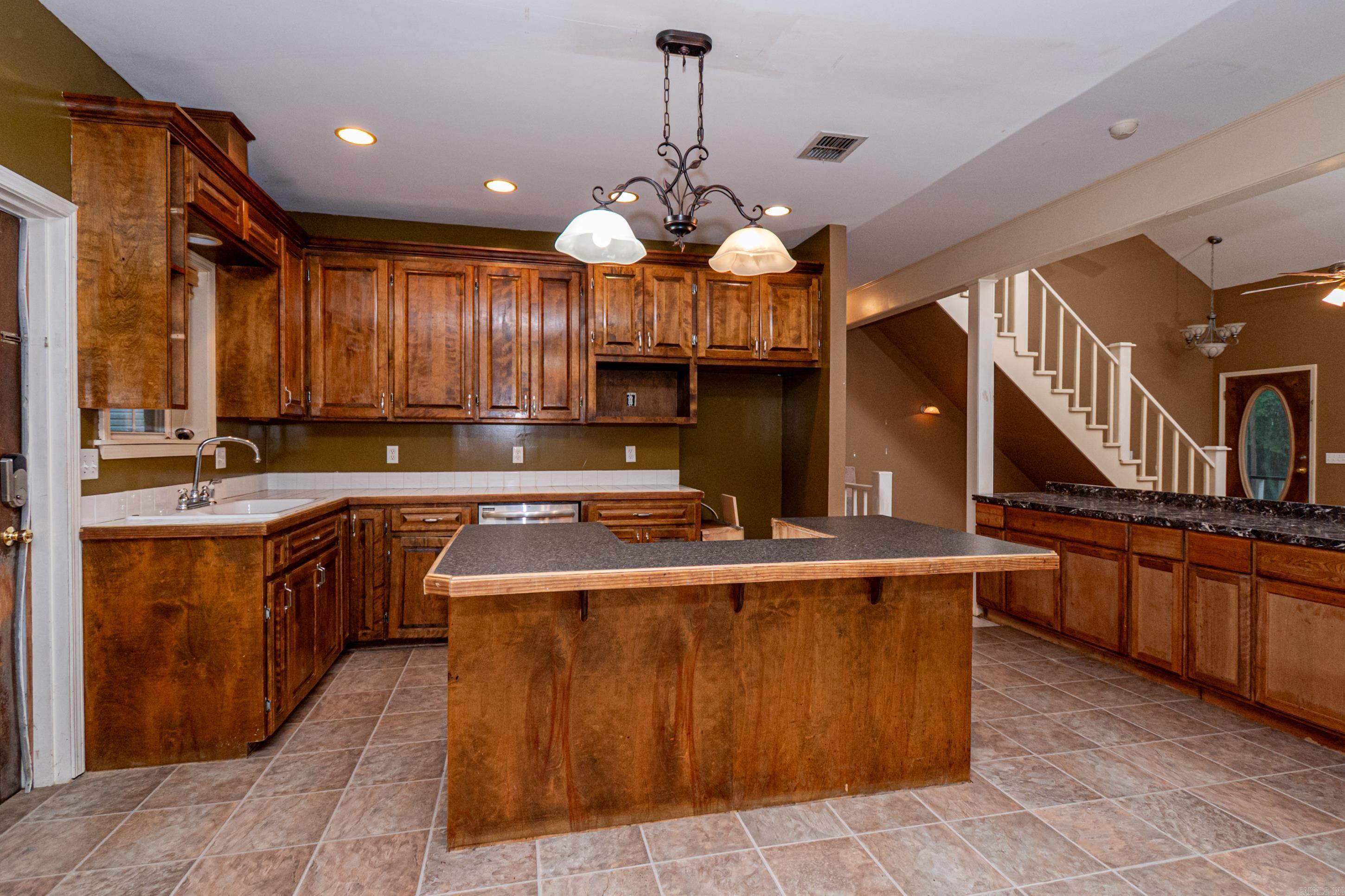 114 Colony East Dr  El Dorado, AR