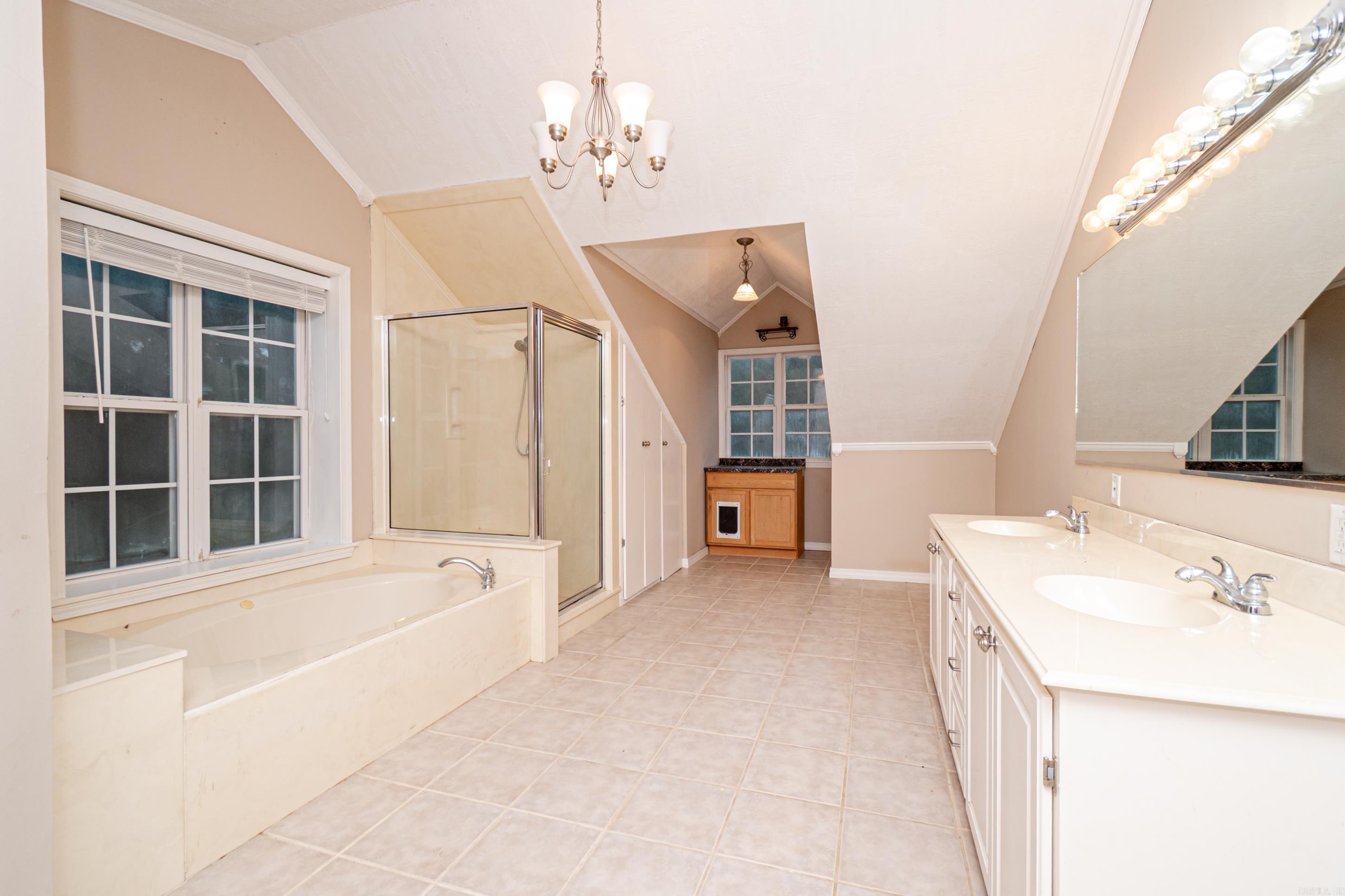 114 Colony East Dr  El Dorado, AR