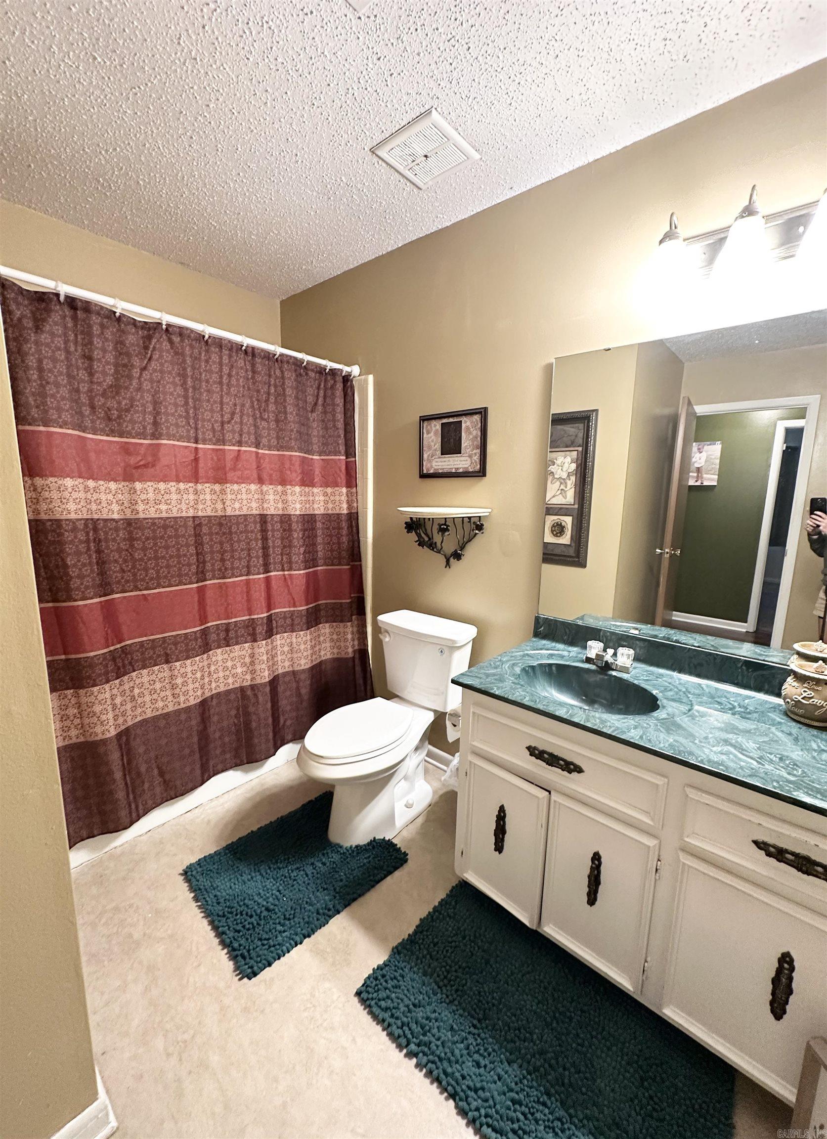 2005 Wellington Dr  Pine Bluff, AR