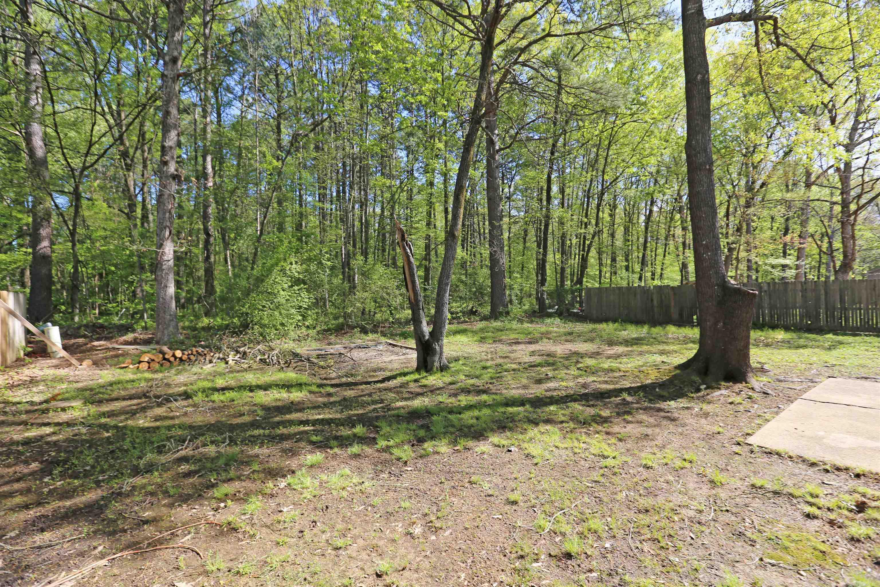 707 Pattywood Drive  Bryant, AR