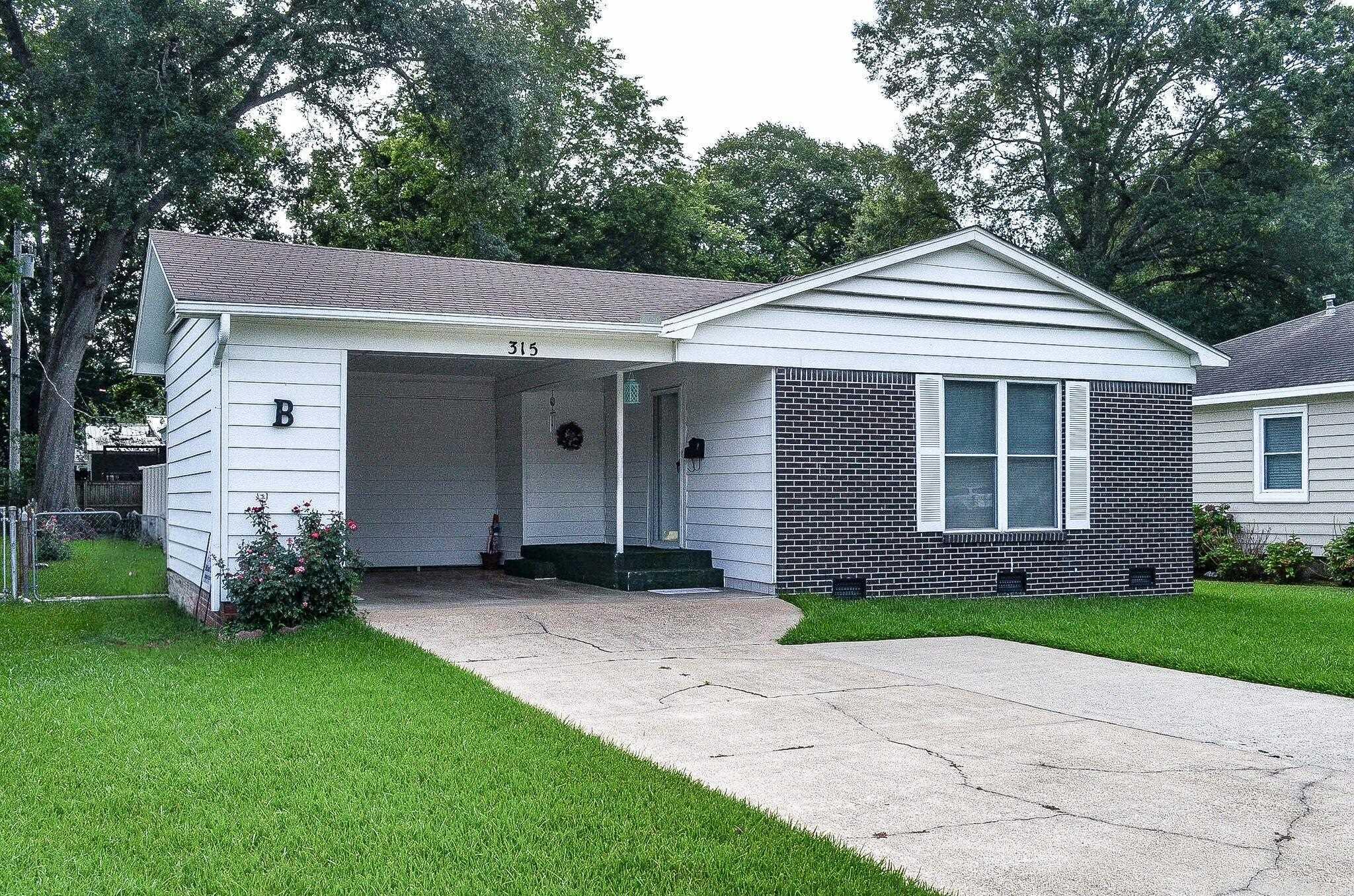 315 Troutt  Benton, AR