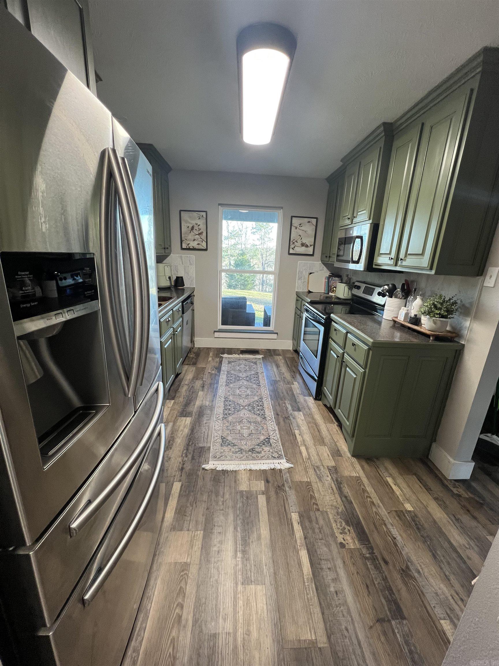 371 Batesville Mountian  Damascus, AR