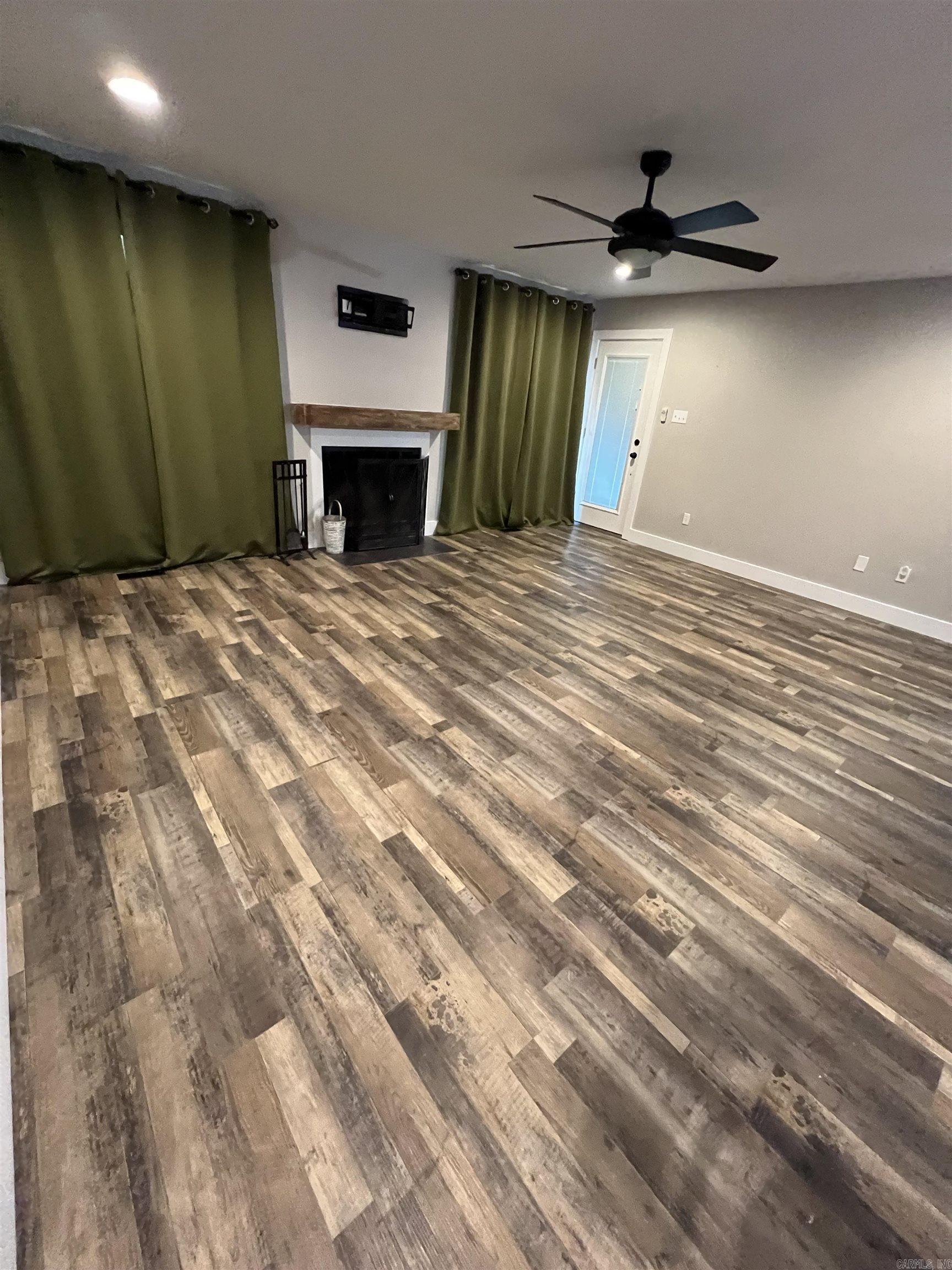 371 Batesville Mountian  Damascus, AR