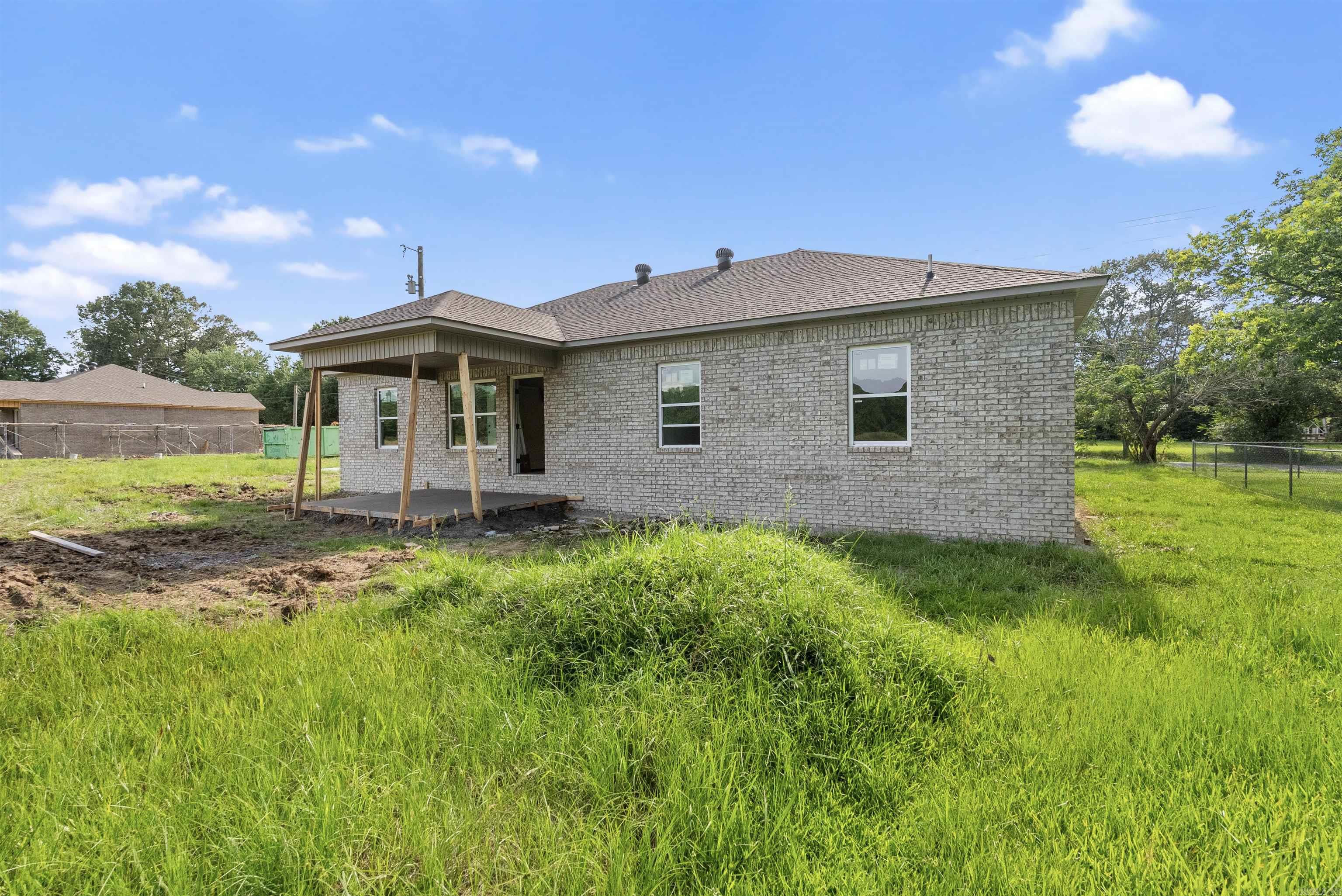 261 Markham St  Ward, AR