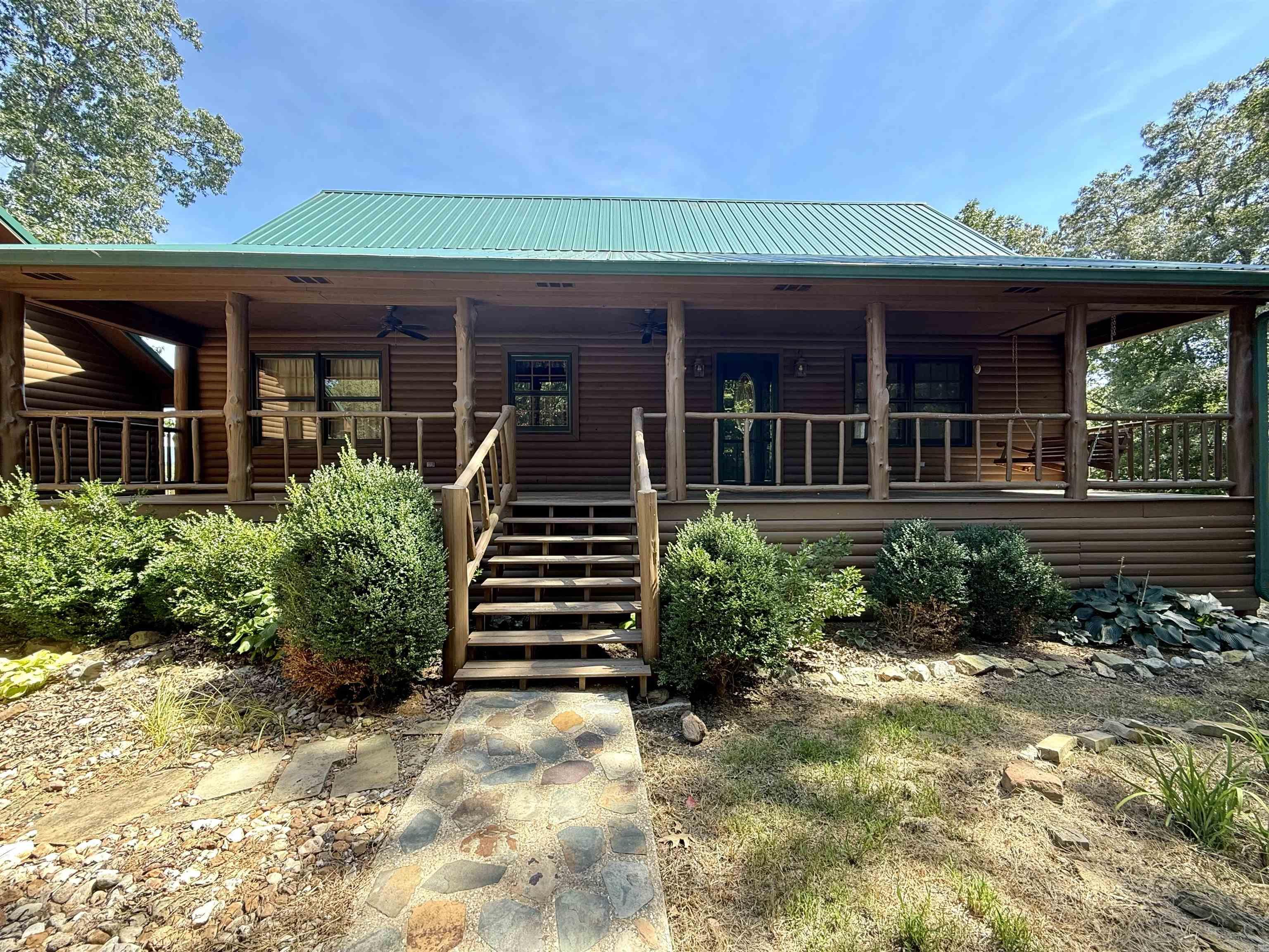 1491 Cedar Hills Dr  Mountain View, AR