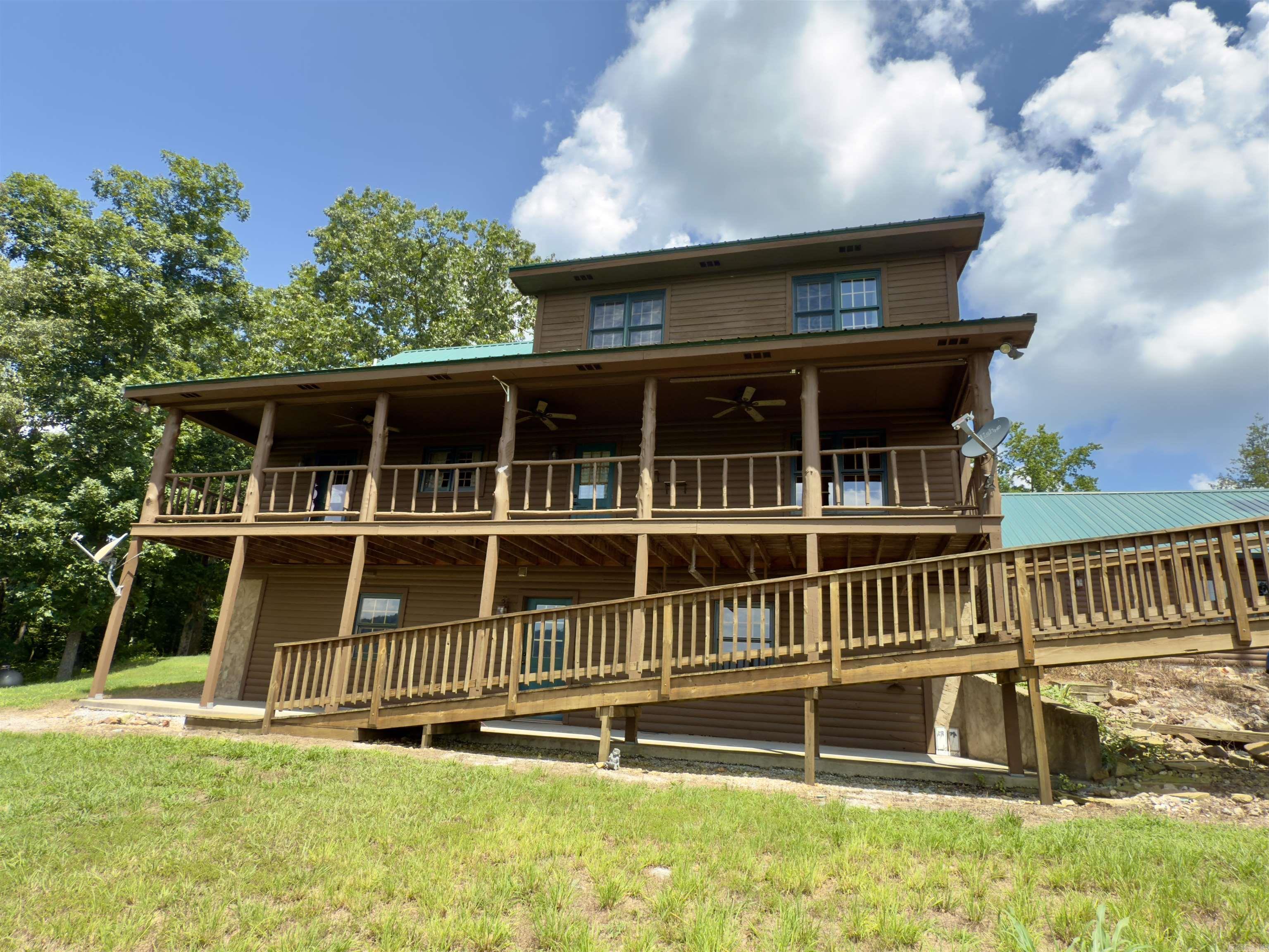 1491 Cedar Hills Dr Drive Mountain View, AR 72560
