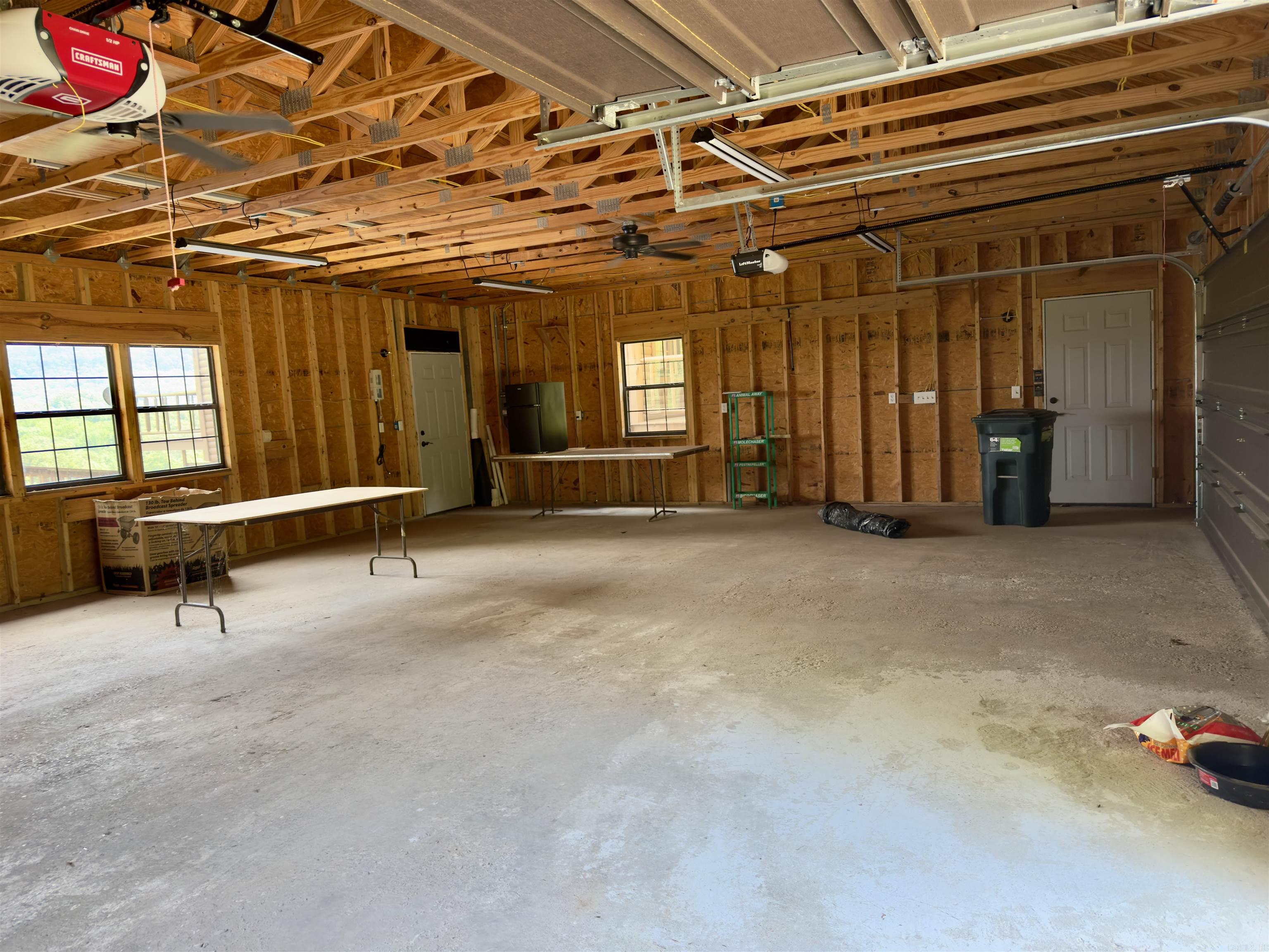 1491 Cedar Hills Dr Drive Mountain View, AR 72560