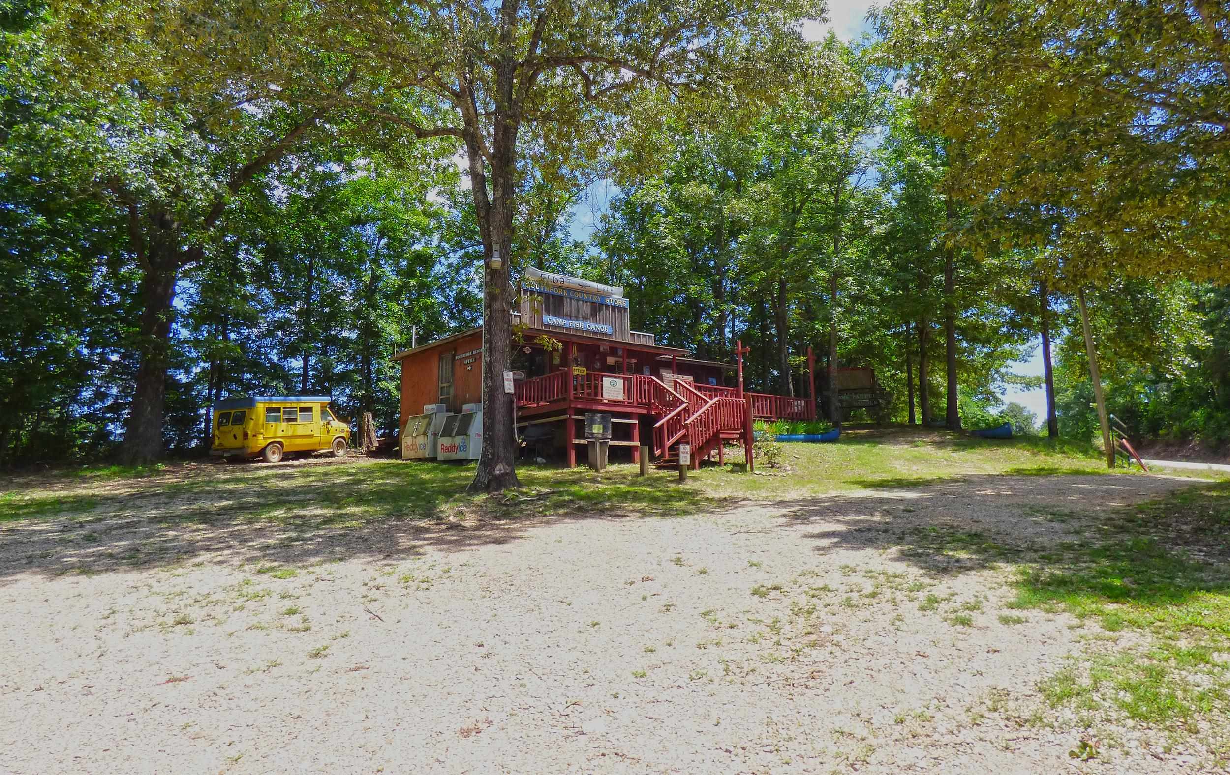 7230 Highway 289 North  Mammoth Spring, AR