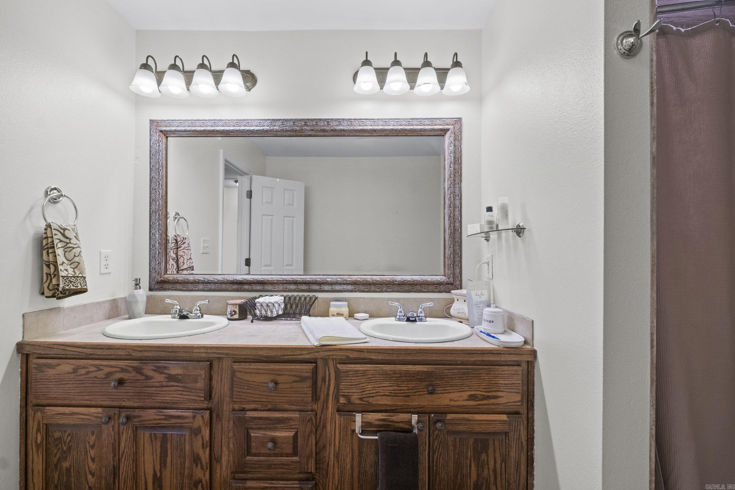 130 Oneida  Maumelle, AR
