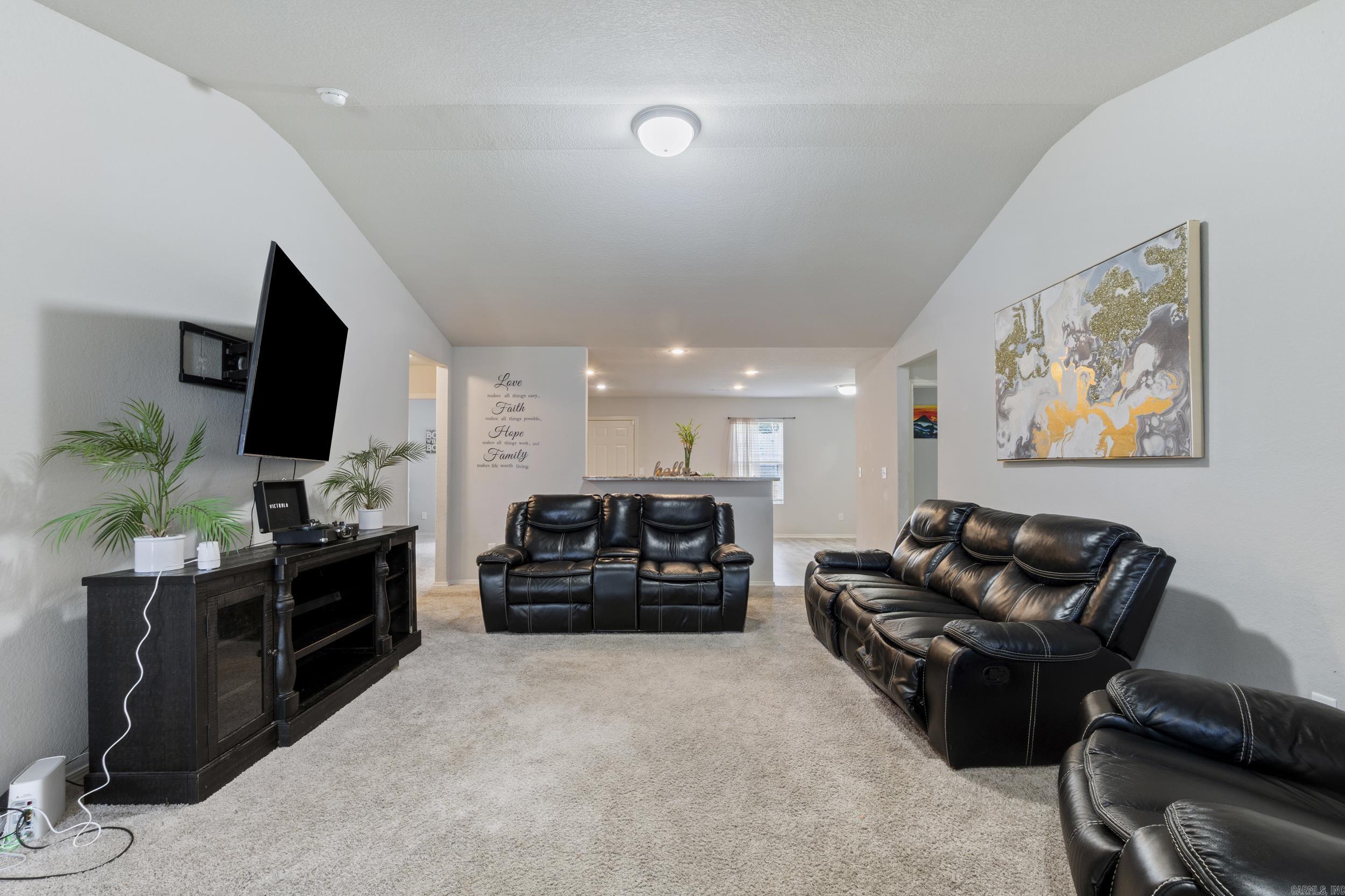 7017 Woodsgate  Alexander, AR