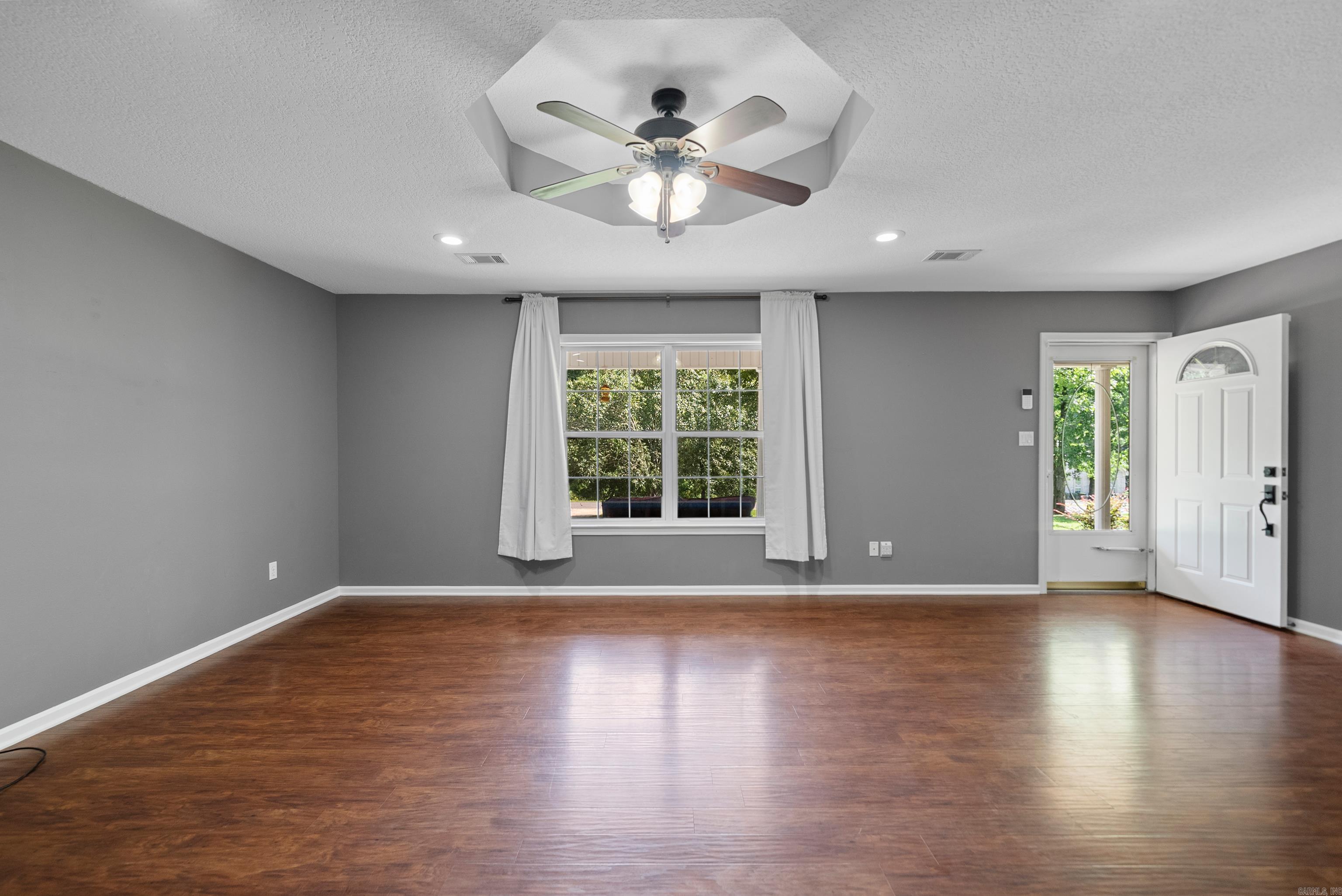 116 Parkway Sq  Pearcy, AR