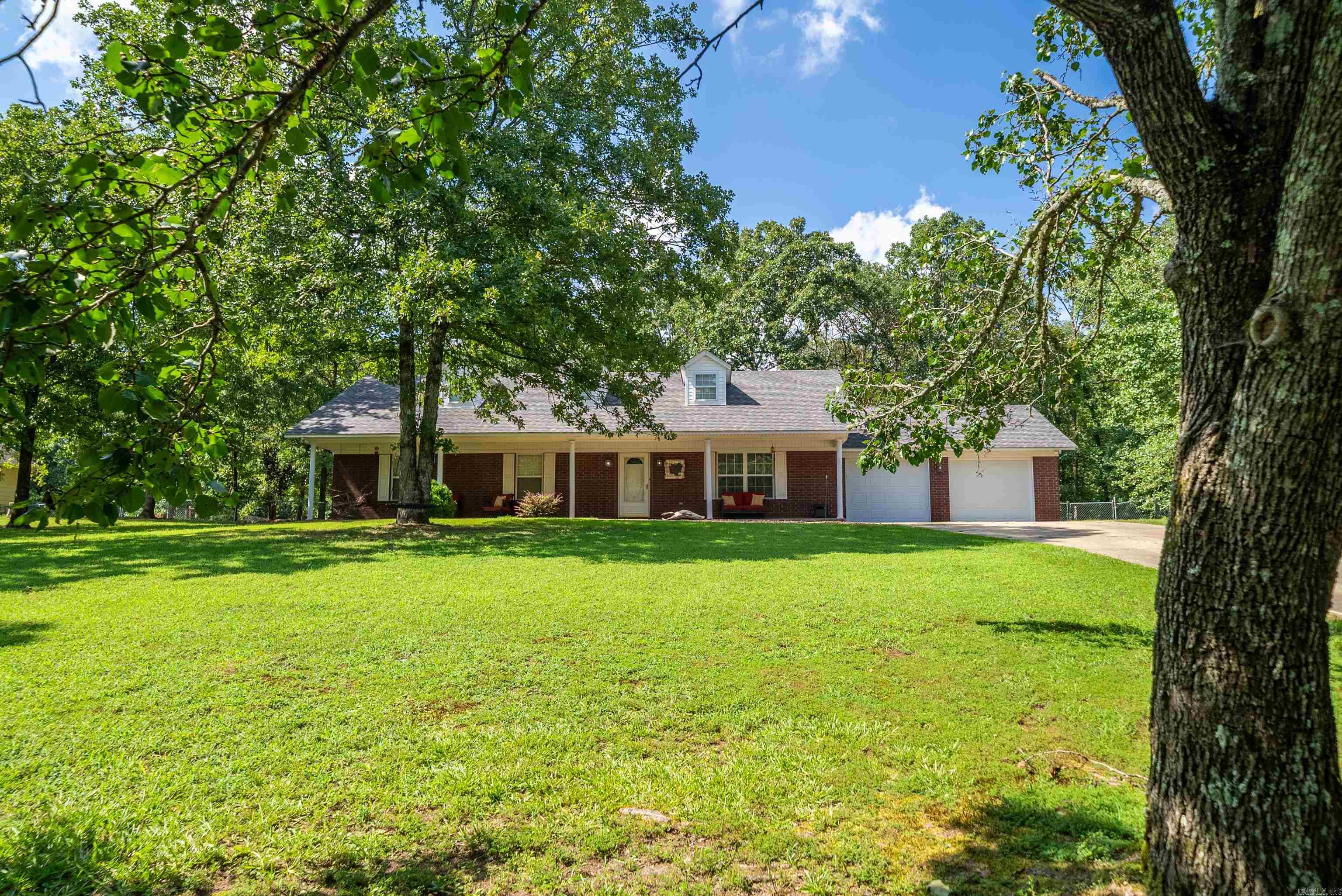 116 Parkway Sq  Pearcy, AR